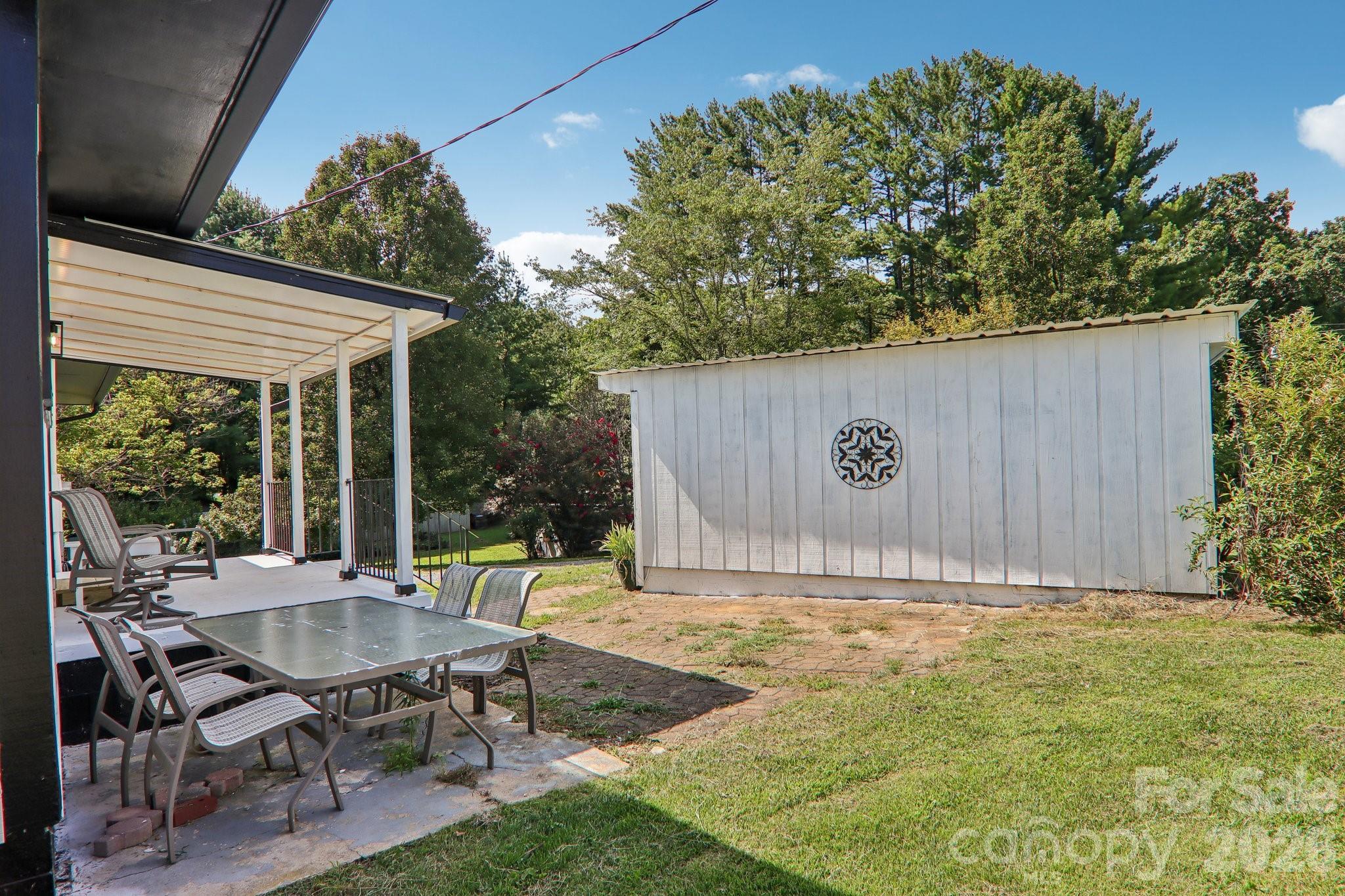 120 Sonoma Road — Waynesville