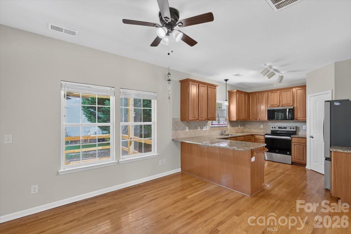 3658 Travertine Drive — Lancaster