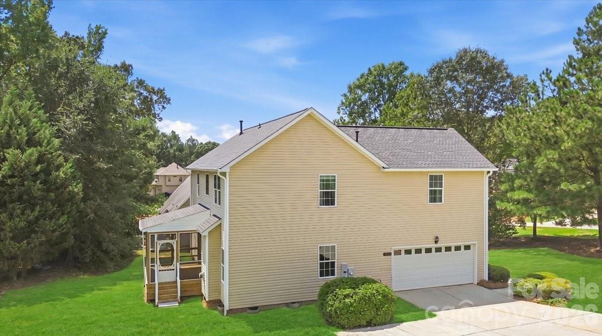 3658 Travertine Drive — Lancaster