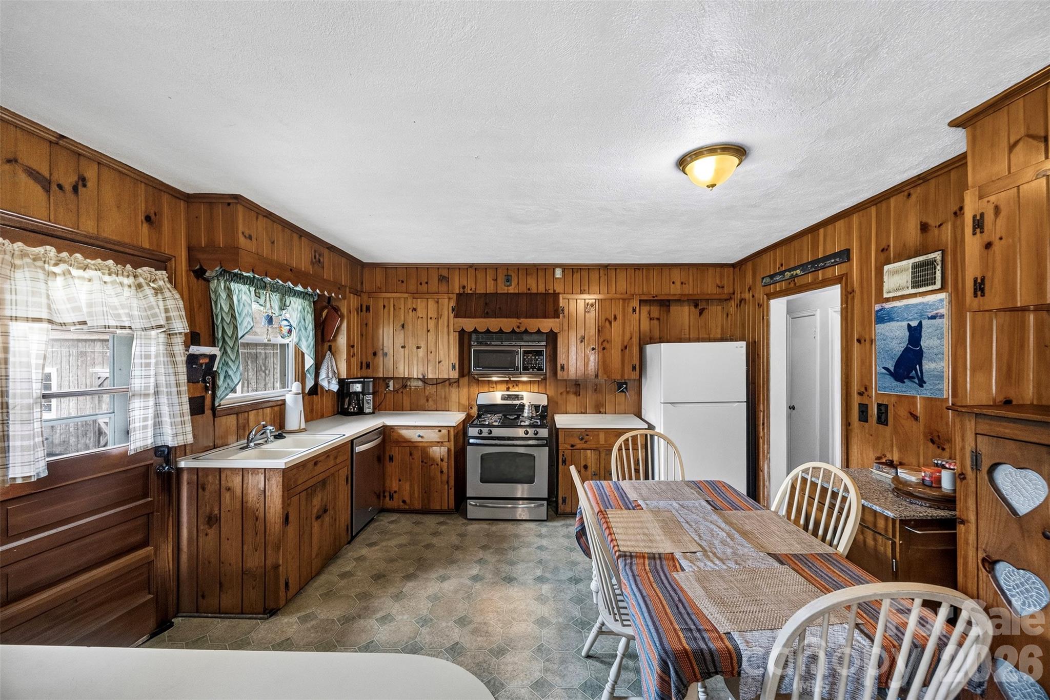 701 Home Trail — Gastonia