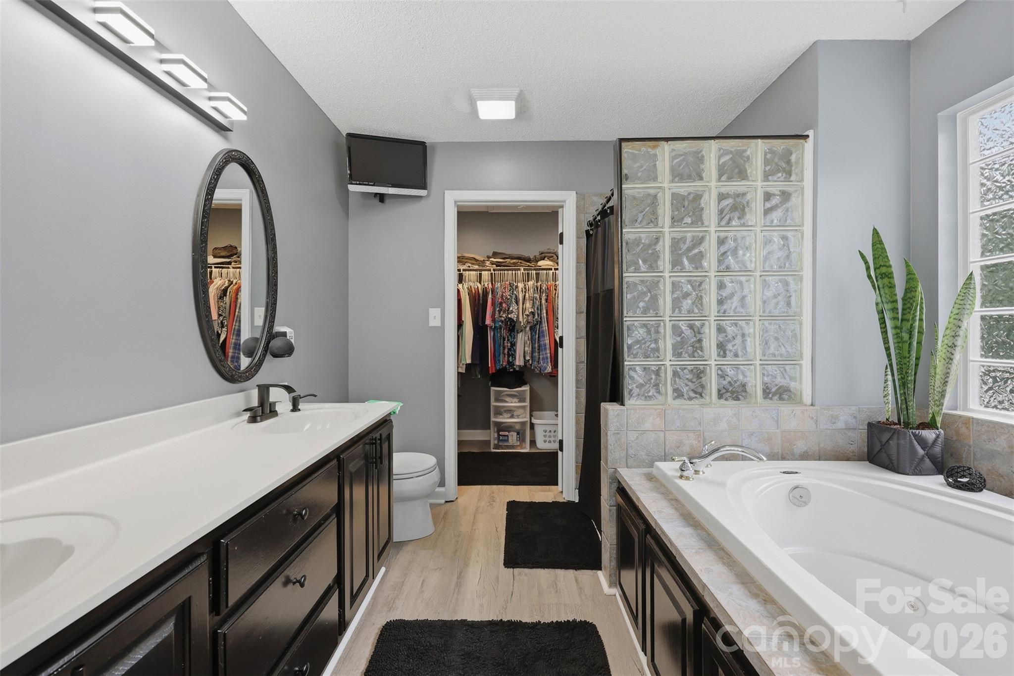 107 Shawnee Trail — Maiden