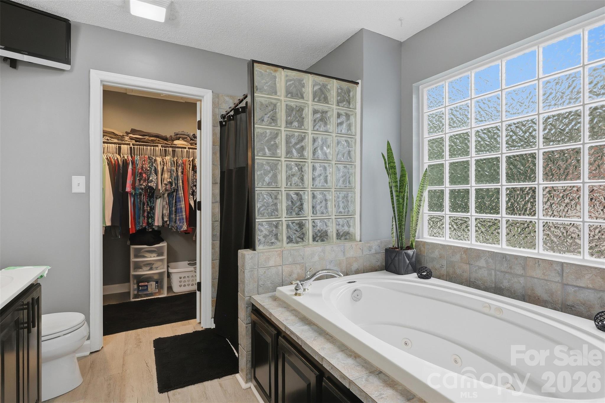 107 Shawnee Trail — Maiden