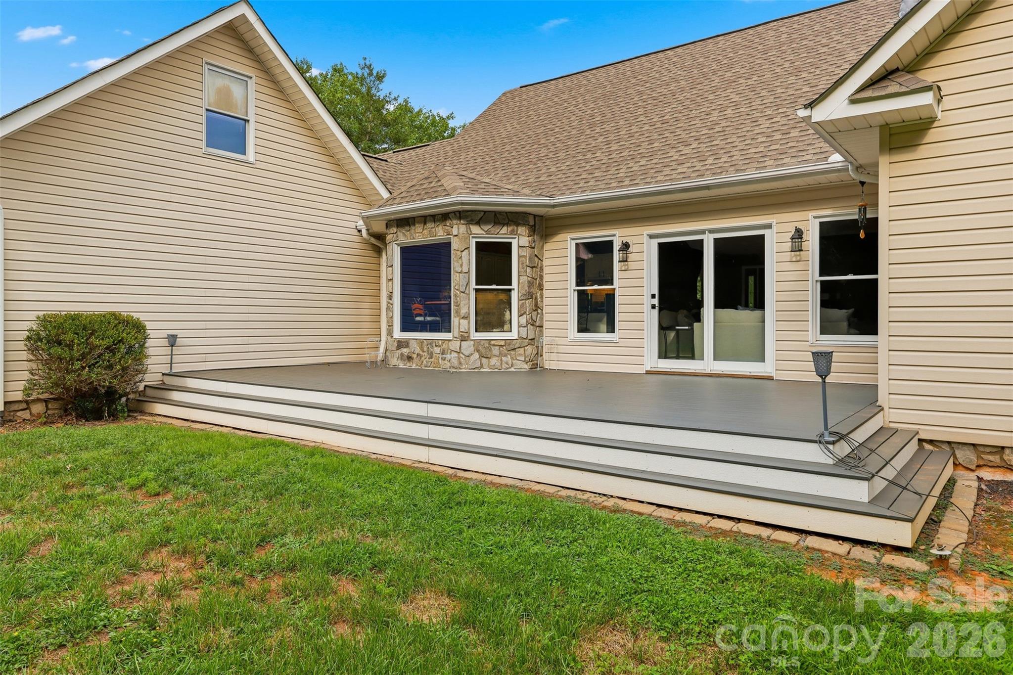 107 Shawnee Trail — Maiden