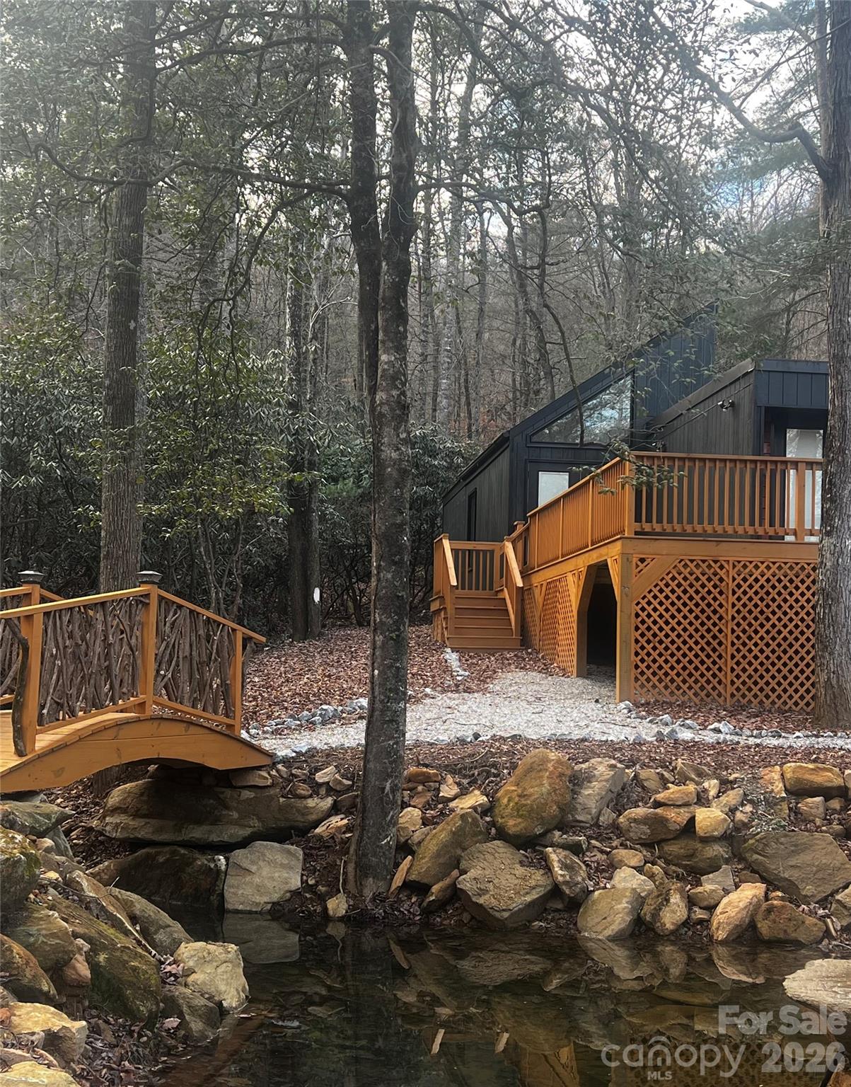 320 Never Mountain Road — Taylorsville