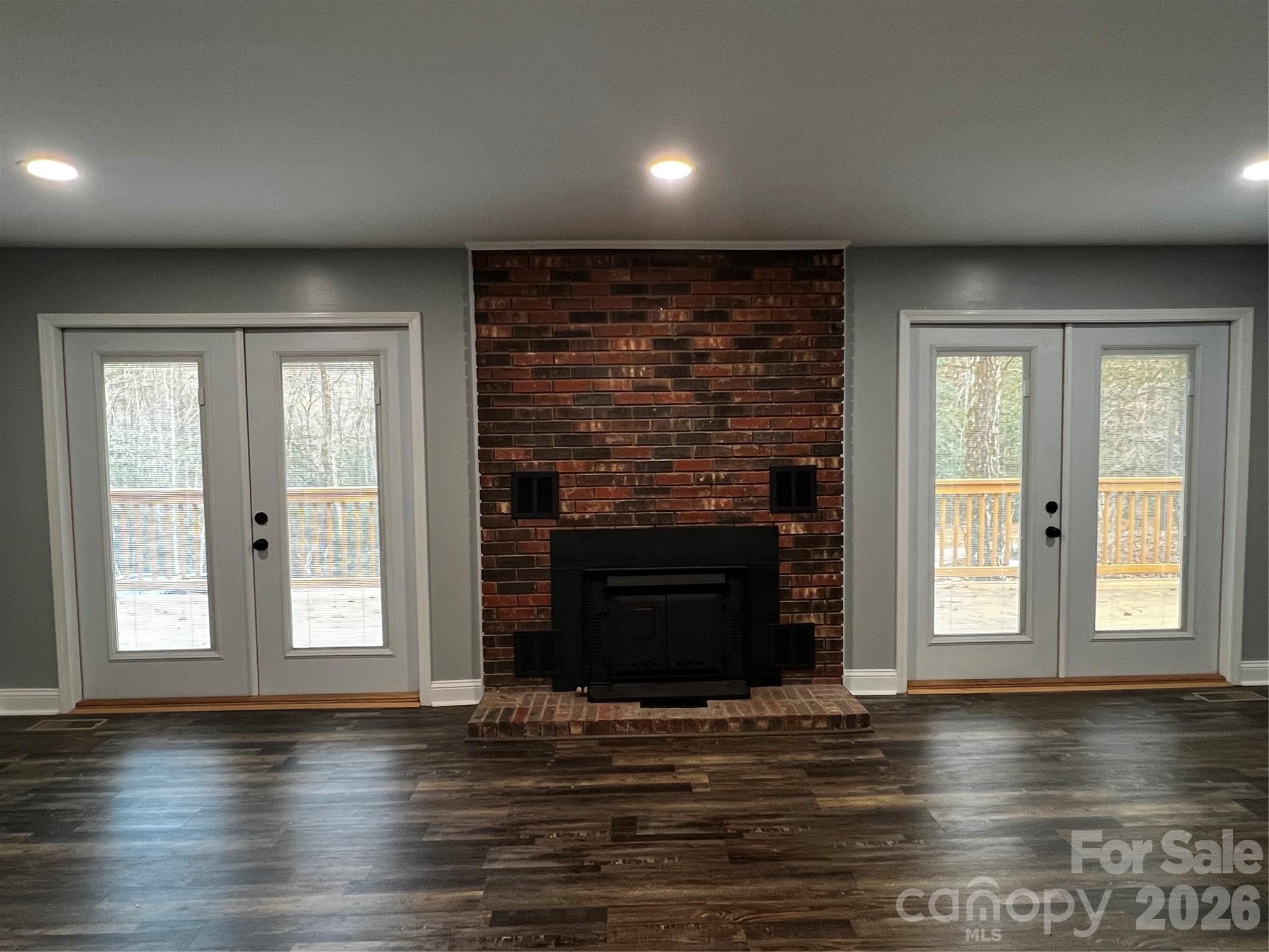 320 Never Mountain Road — Taylorsville