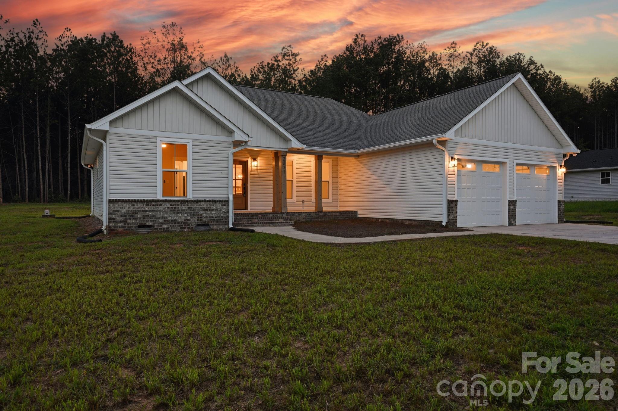 2271 Lee Lawing Road — Lincolnton