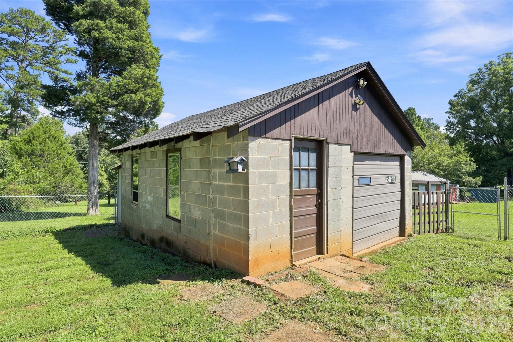 3803 Cook Road — Valdese
