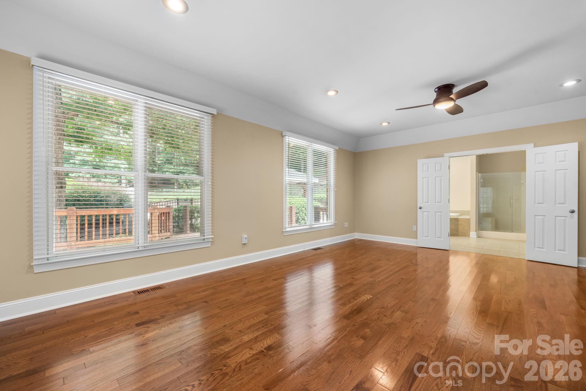 2752 Brittany Drive — Lenoir