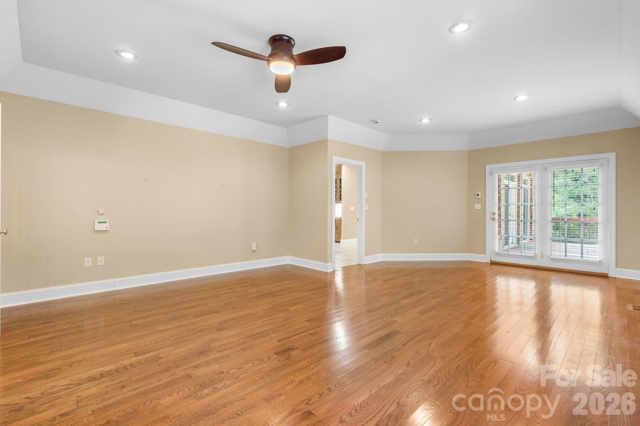 2752 Brittany Drive — Lenoir