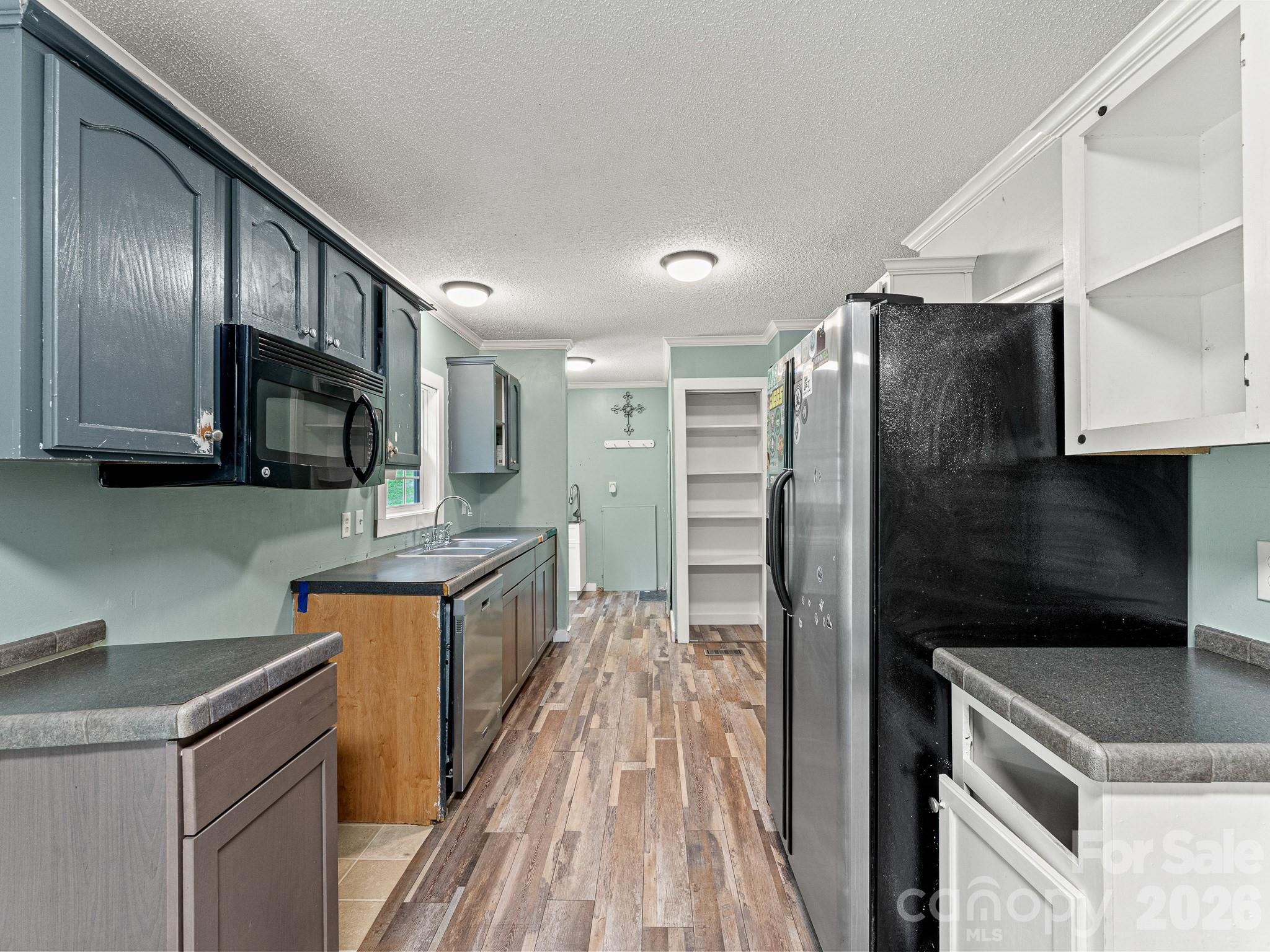 195 Shiloh Road — Asheville