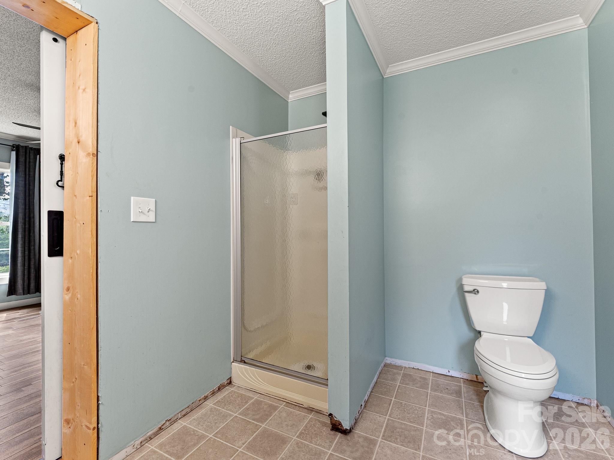 195 Shiloh Road — Asheville