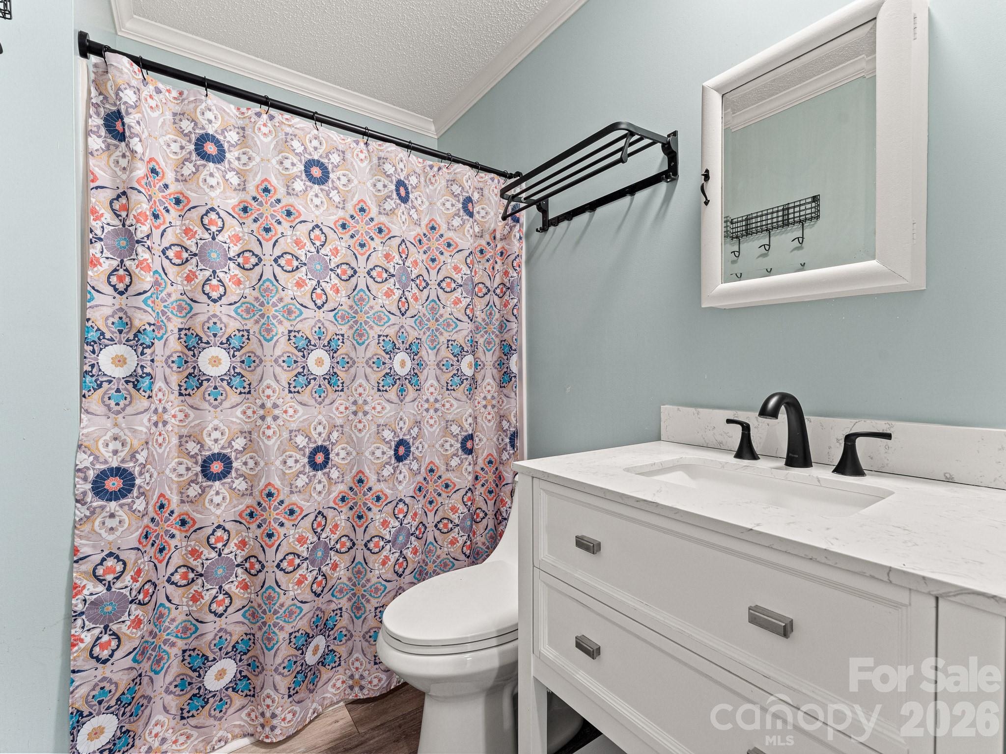 195 Shiloh Road — Asheville