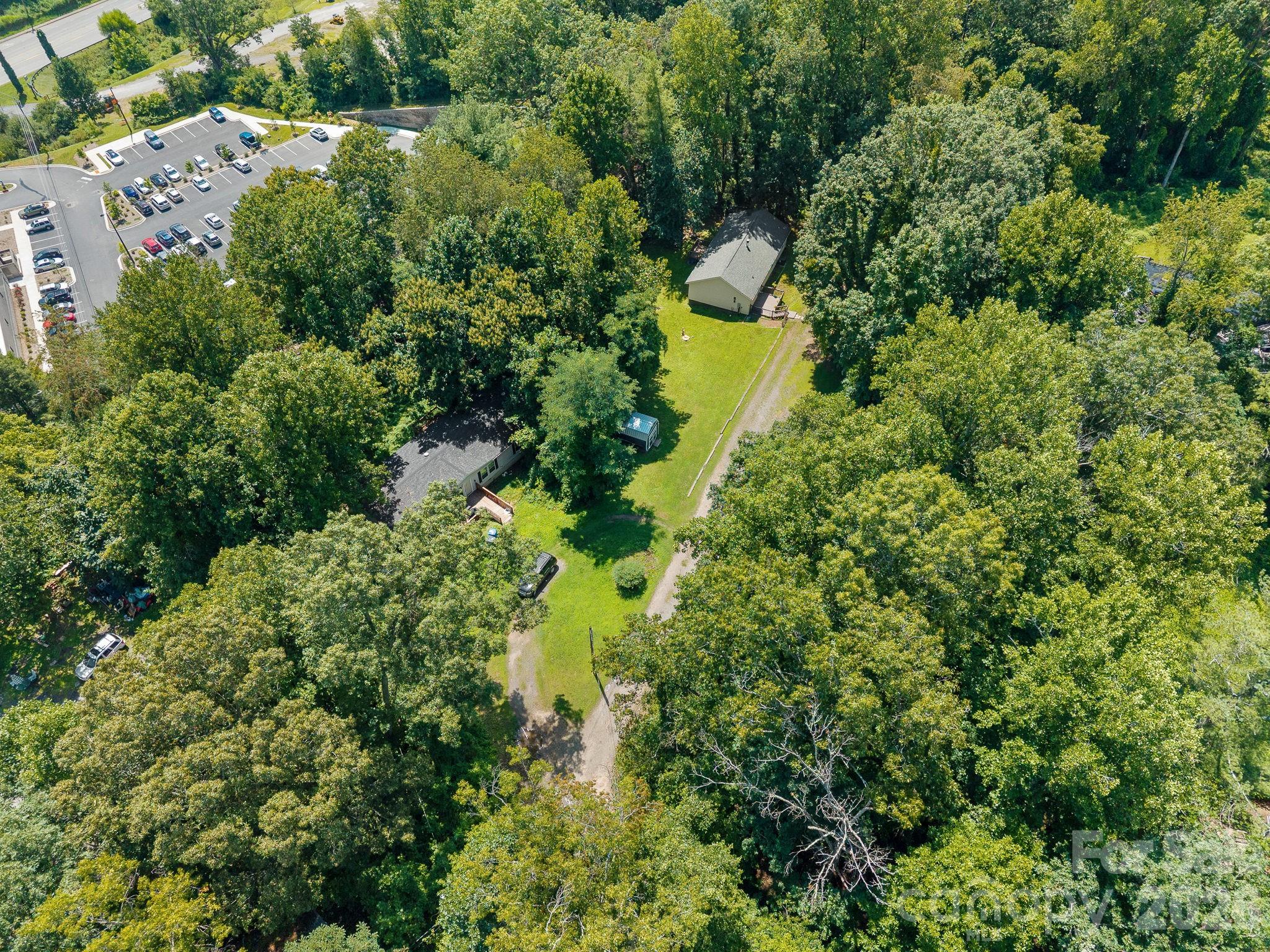 195 Shiloh Road — Asheville