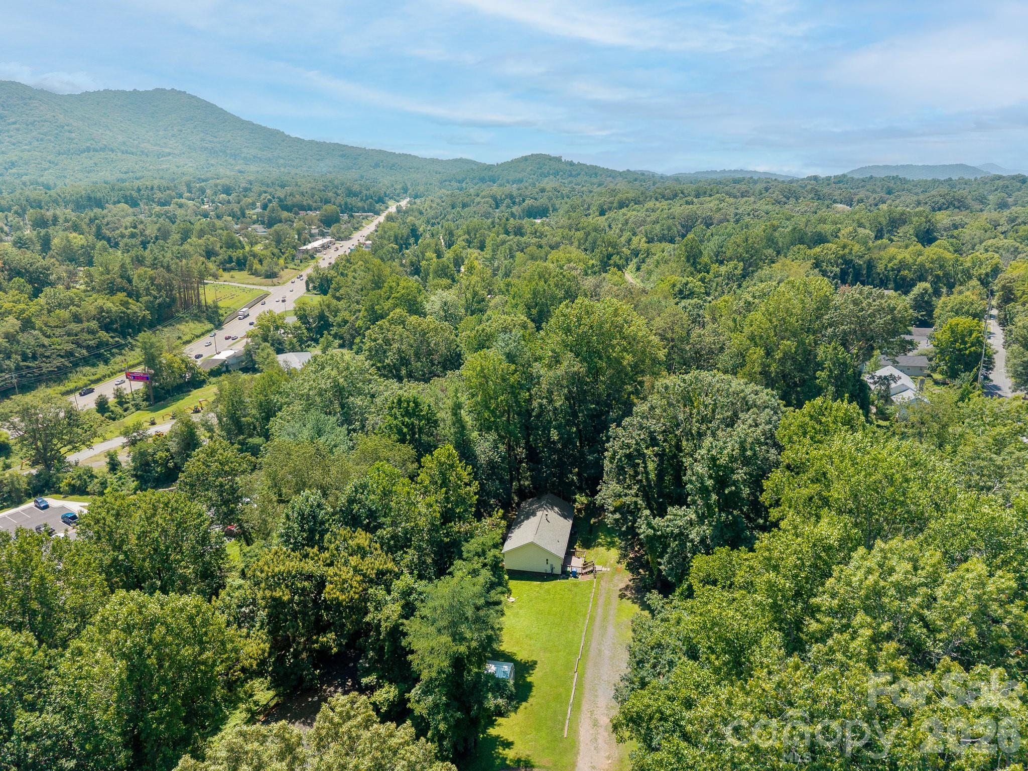 195 Shiloh Road — Asheville