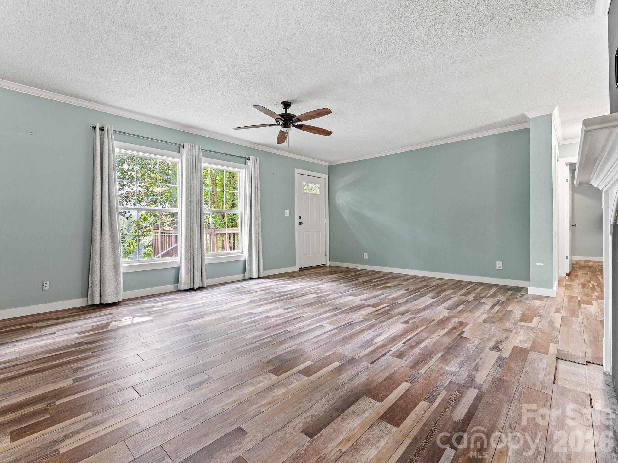 195 Shiloh Road — Asheville