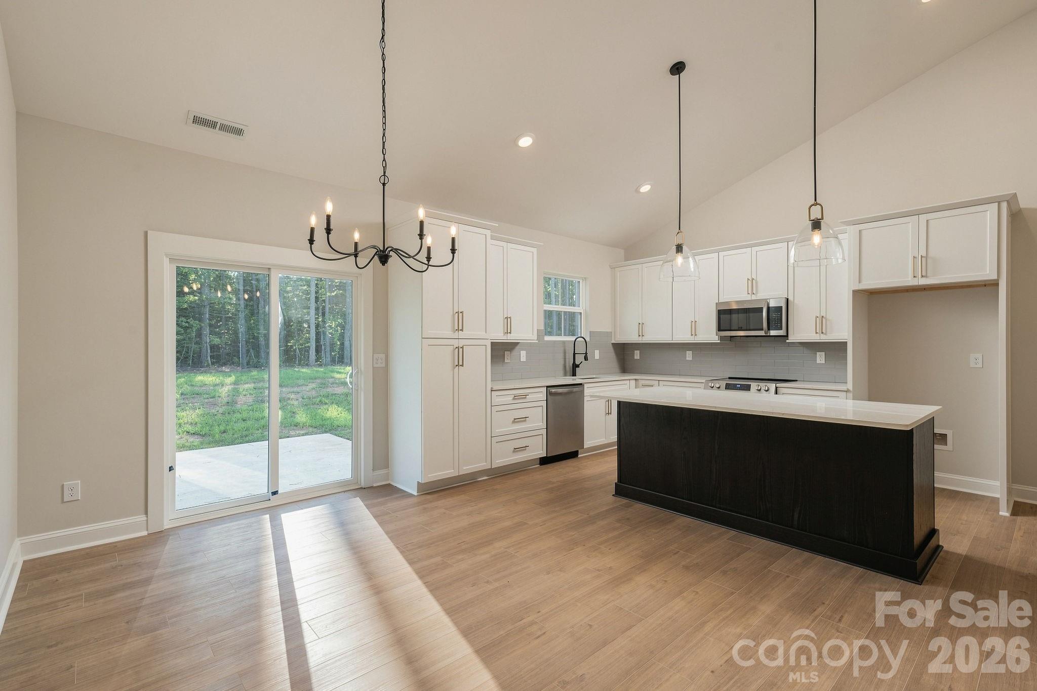 2287 Lee Lawing Road — Lincolnton