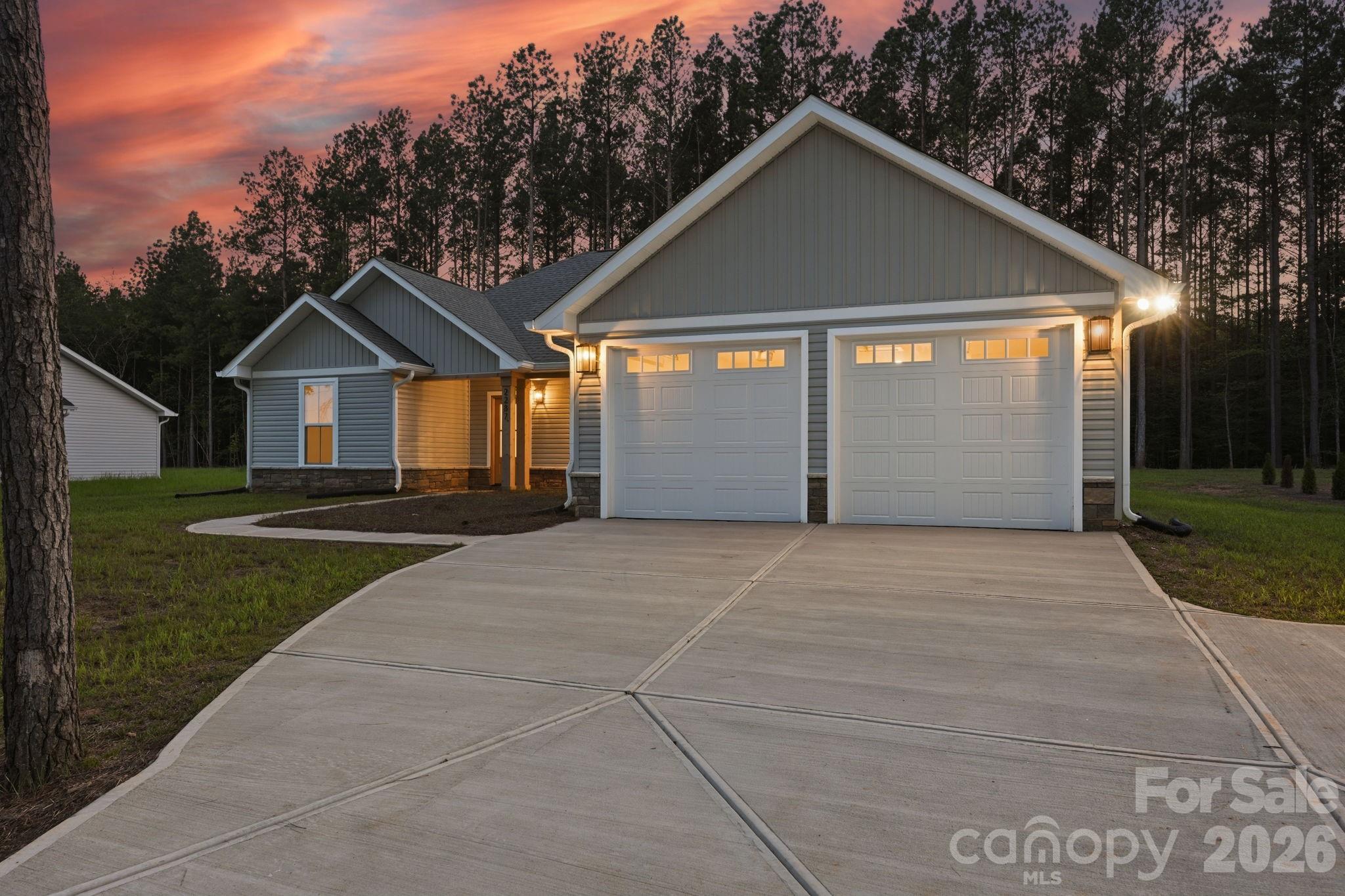 2287 Lee Lawing Road — Lincolnton
