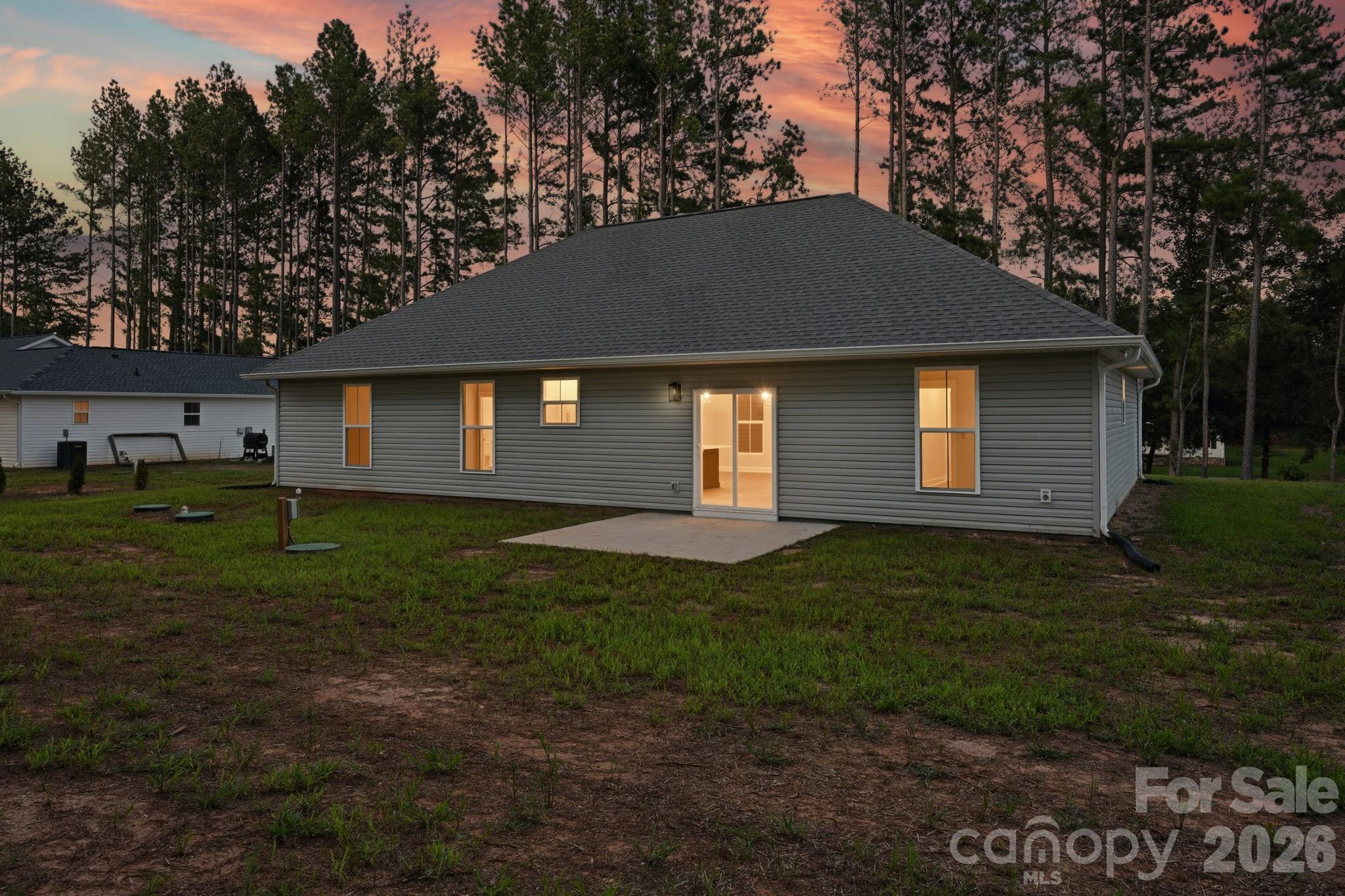 2287 Lee Lawing Road — Lincolnton