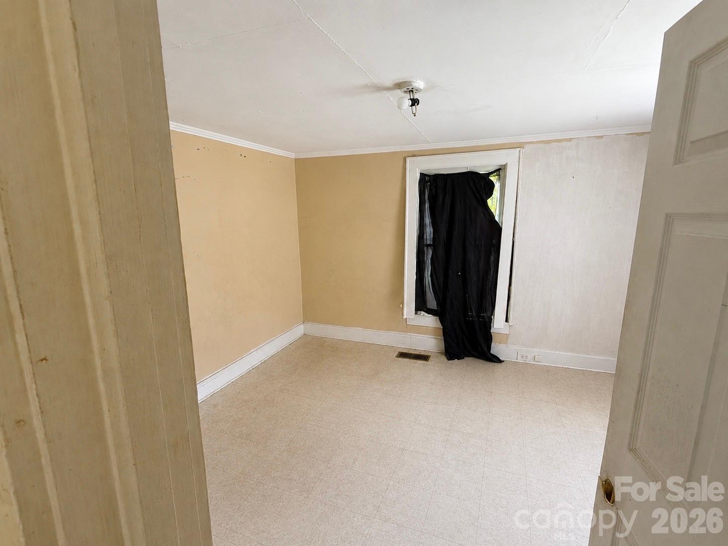 318 Love Street — Albemarle