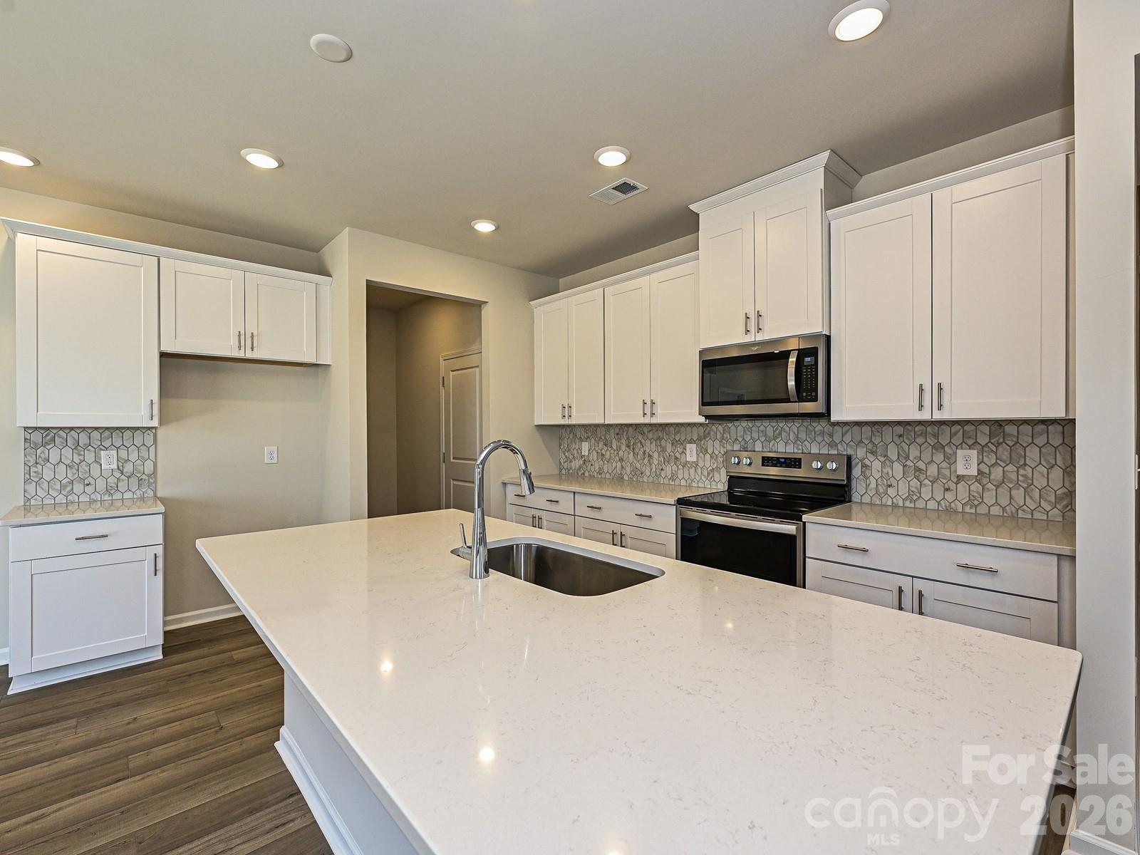 1601 Harper Landing Boulevard — Stanley
