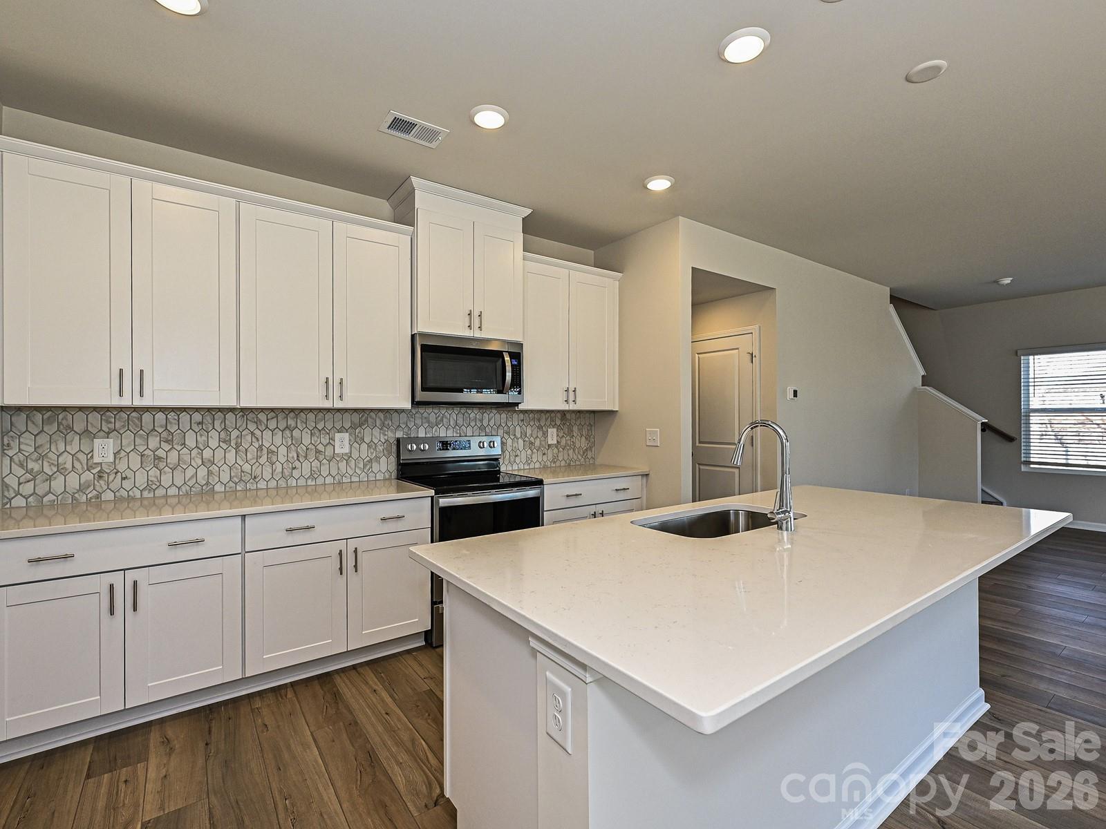 1601 Harper Landing Boulevard — Stanley