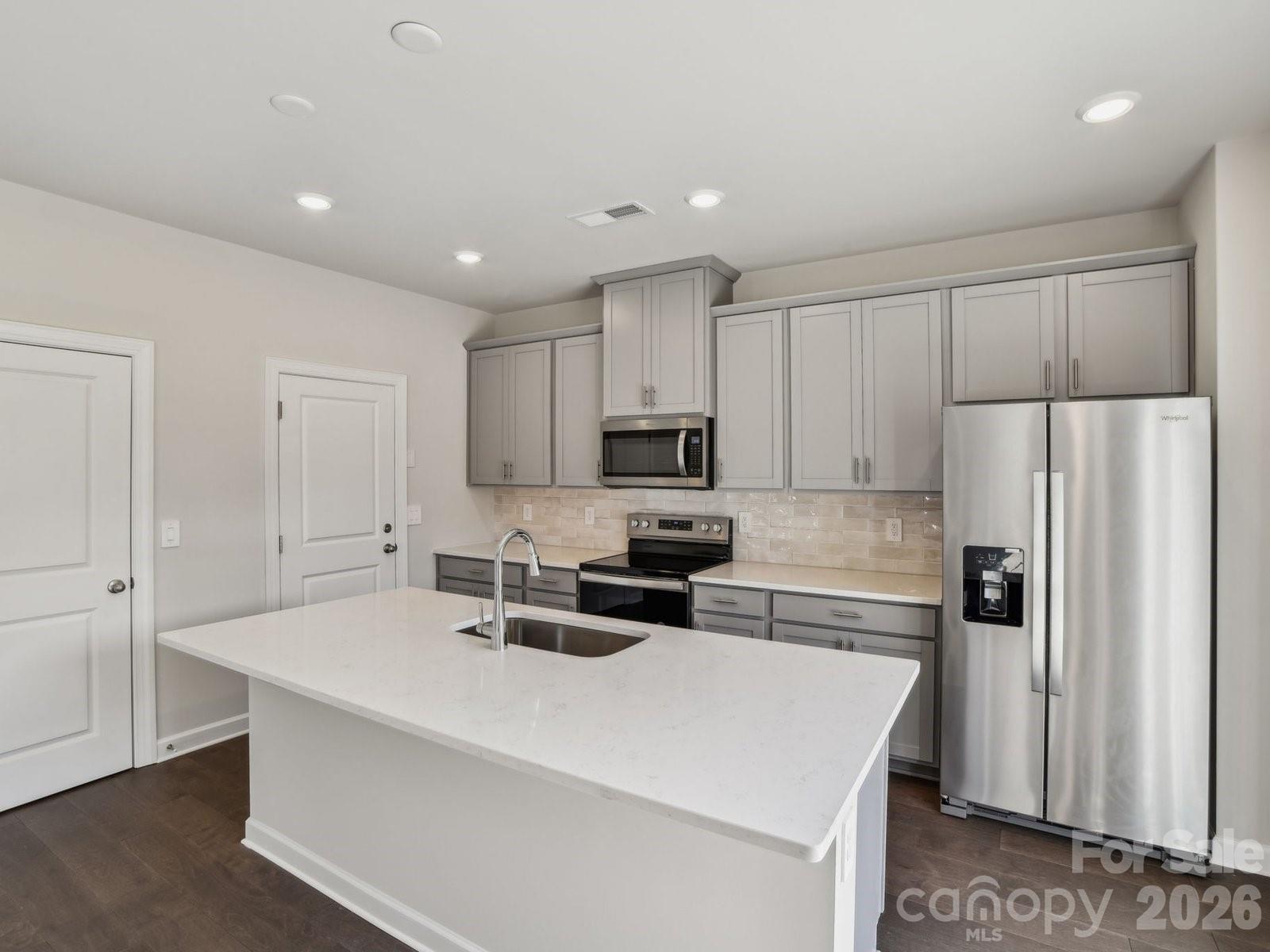 5066 Poplin Valley — Cherryville