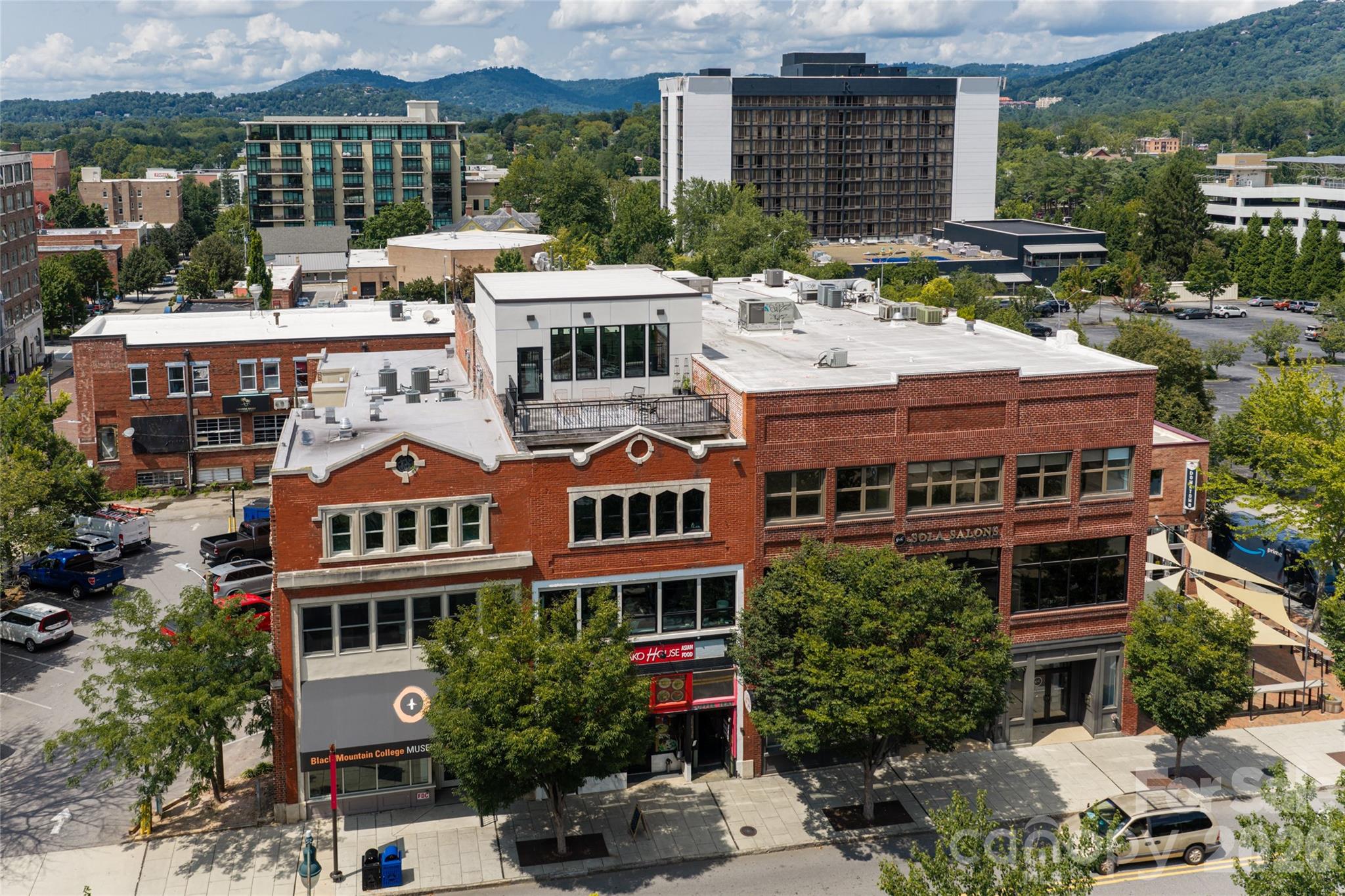 122 College Street #202 — Asheville