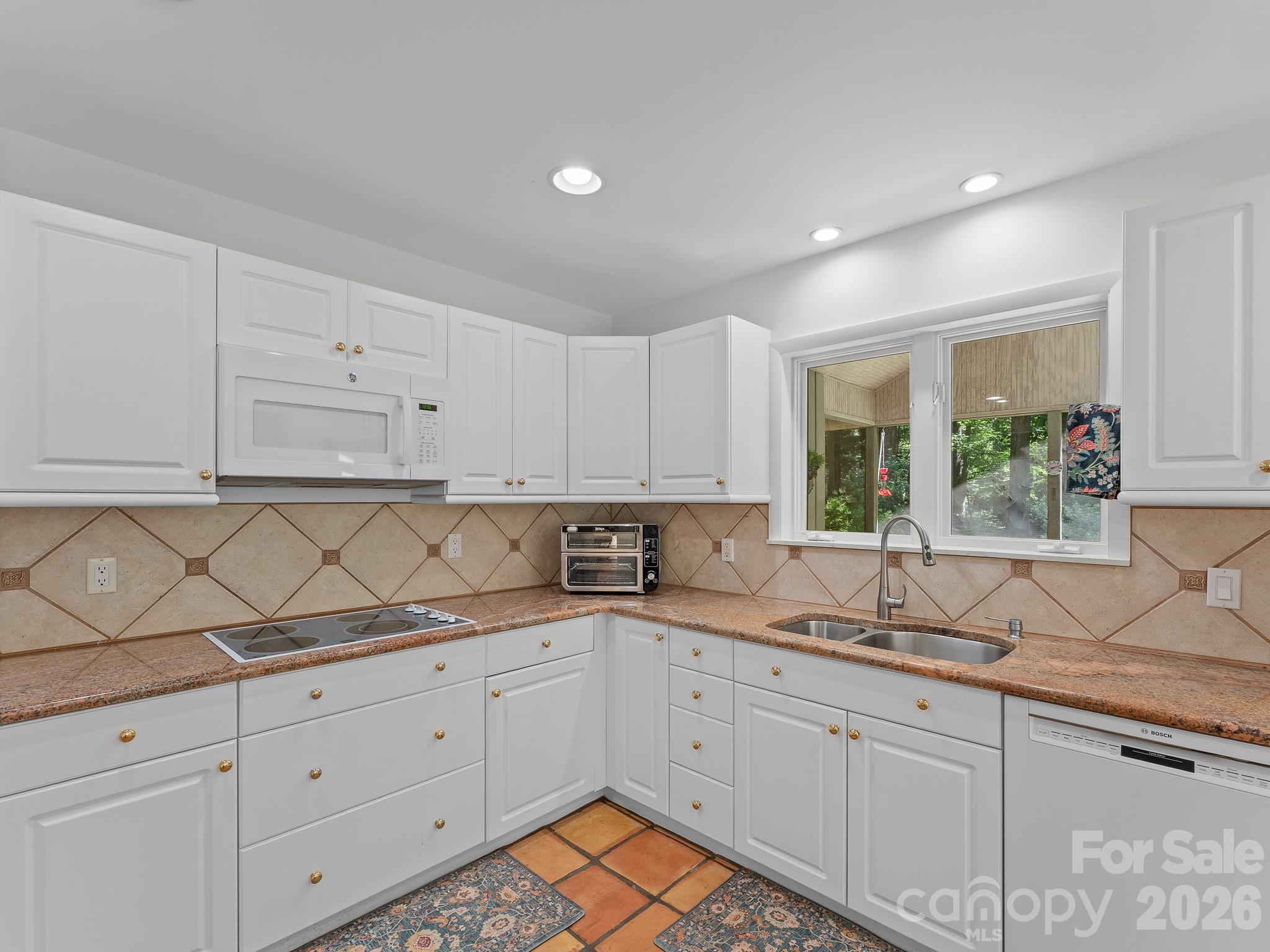 5 Jackson Grove S — Landrum