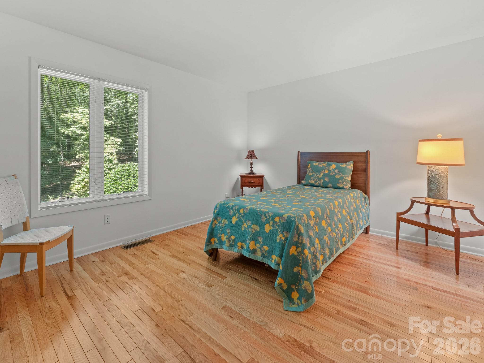 5 Jackson Grove S — Landrum