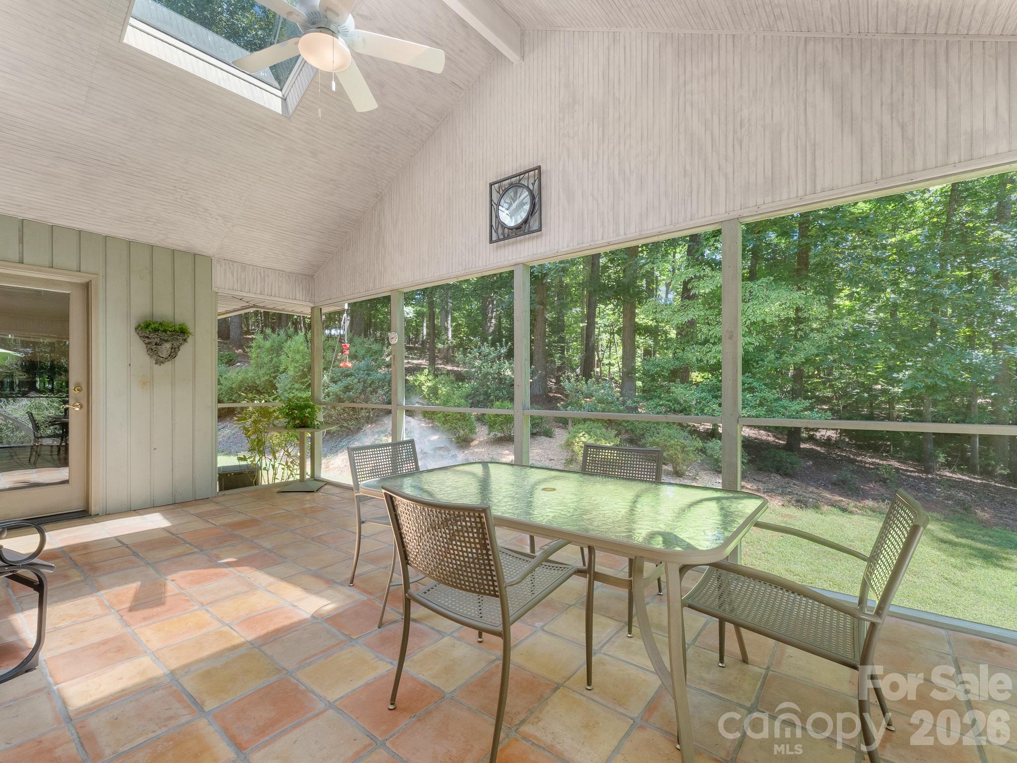 5 Jackson Grove S — Landrum