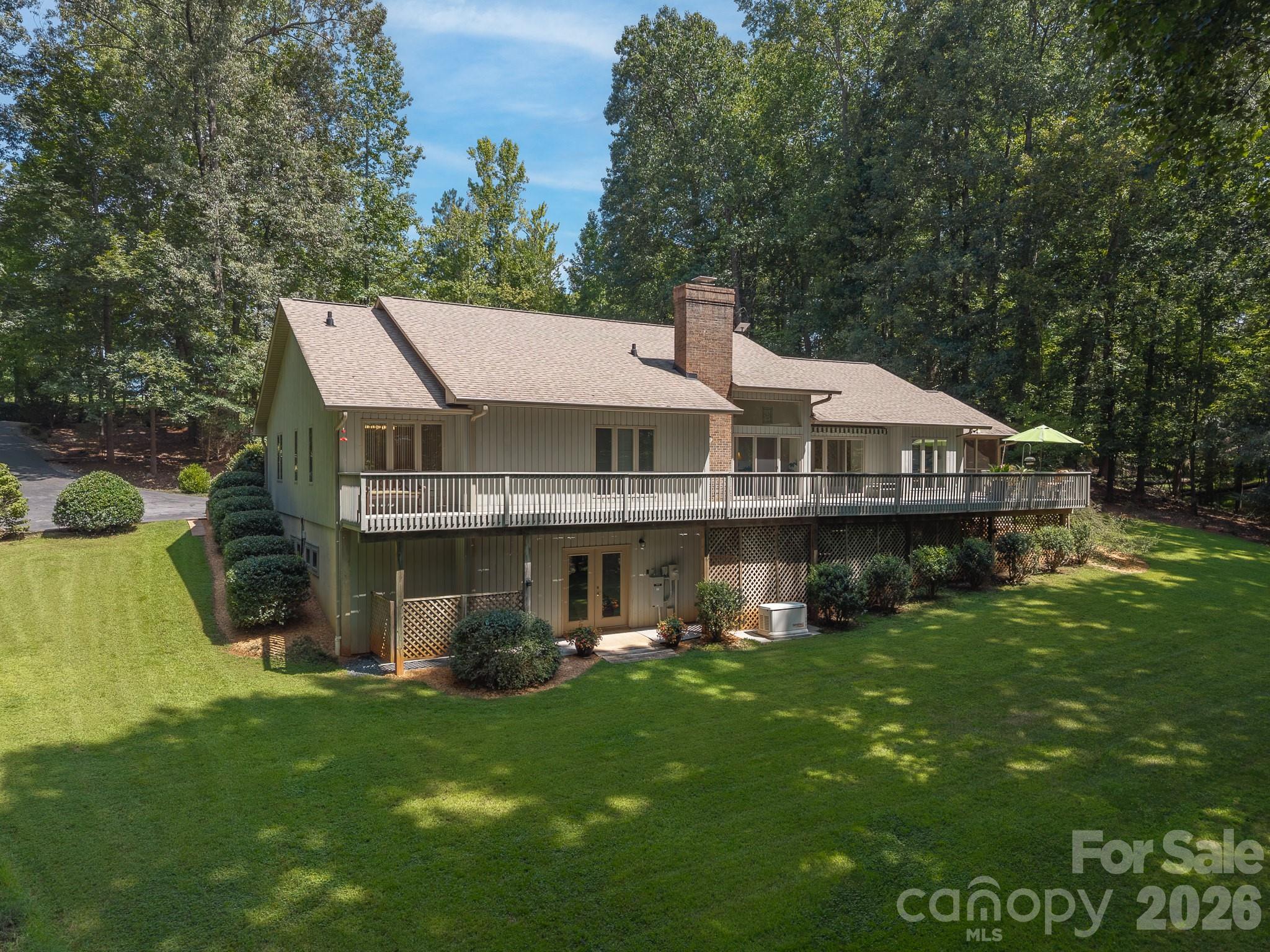 5 Jackson Grove S — Landrum