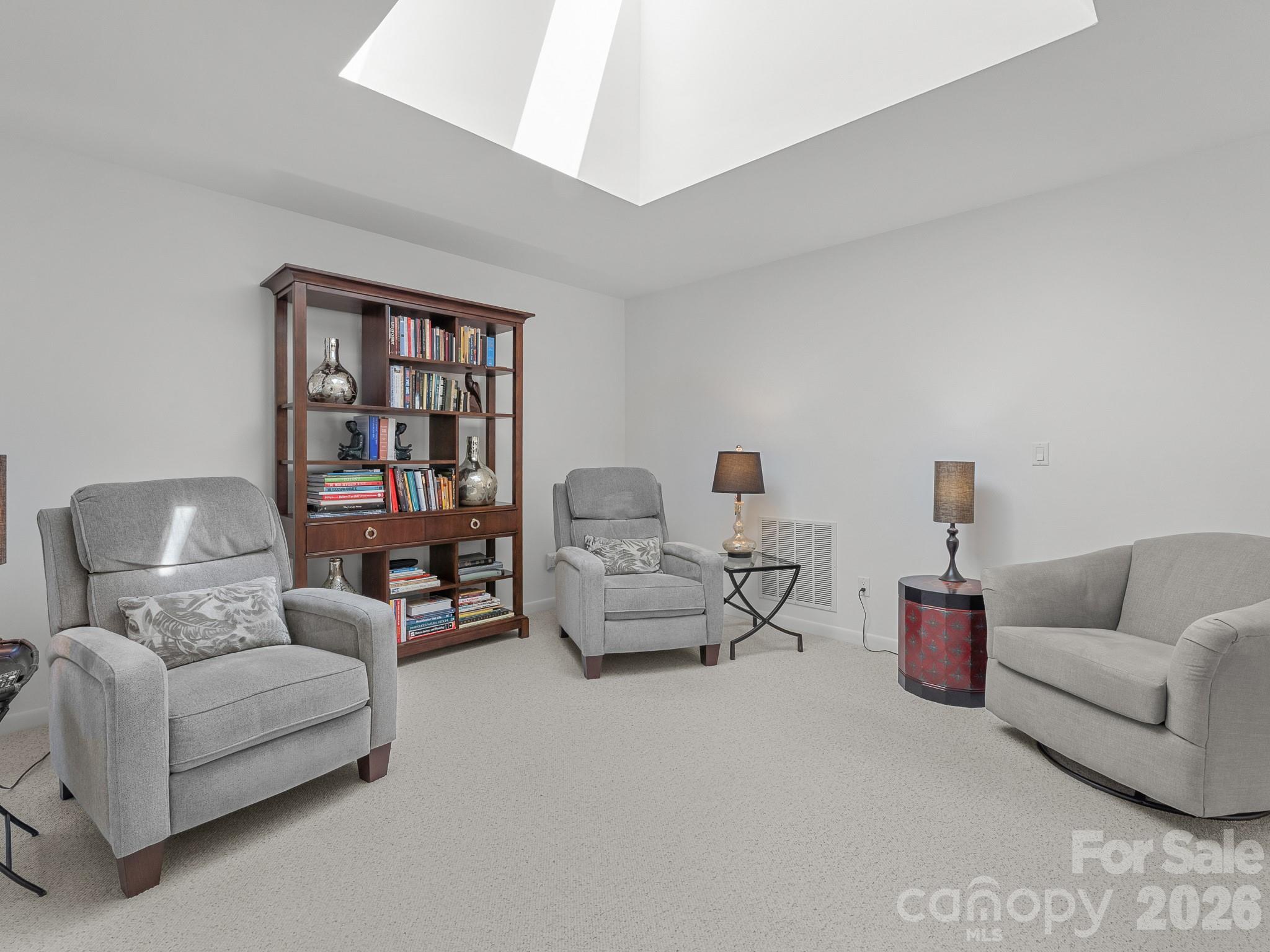 5 Jackson Grove S — Landrum