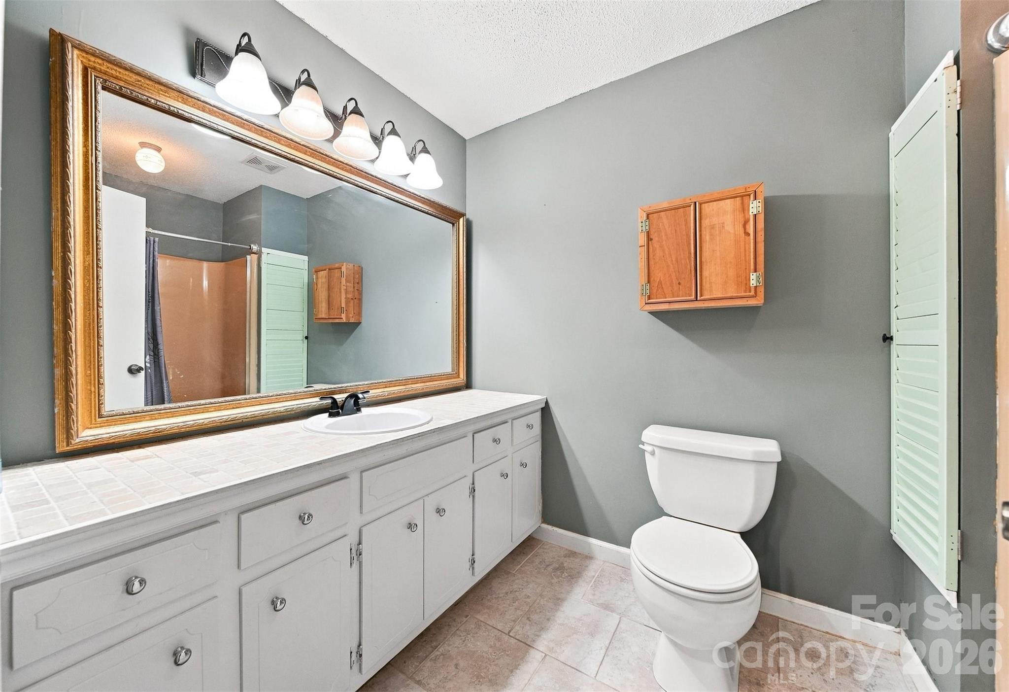 4662 Granada Hills Drive — Granite Falls