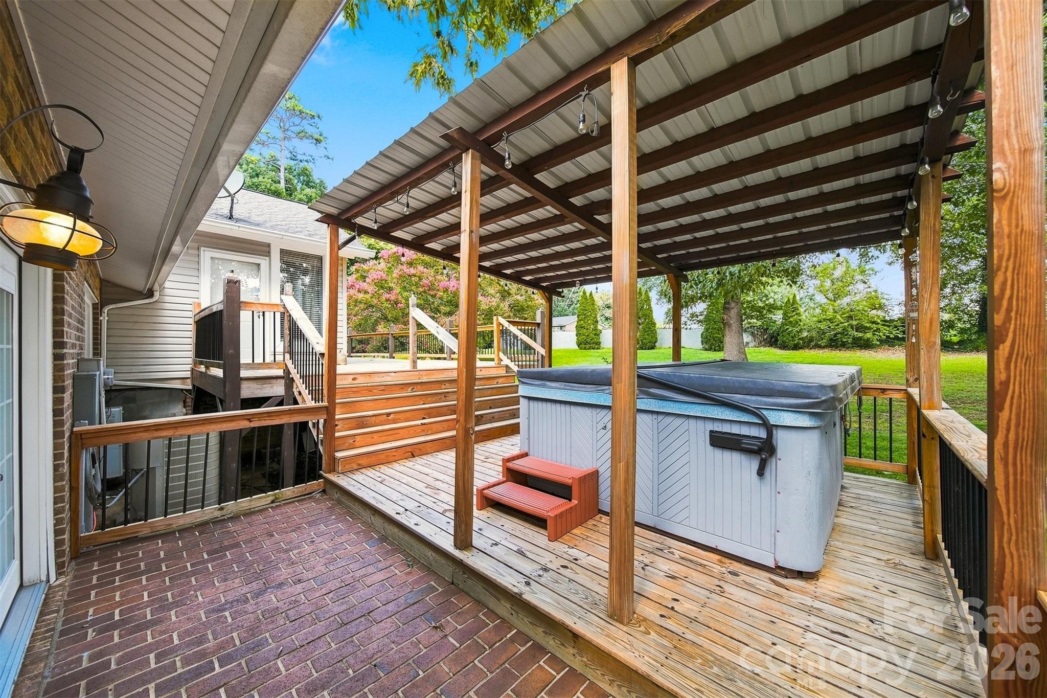 4662 Granada Hills Drive — Granite Falls
