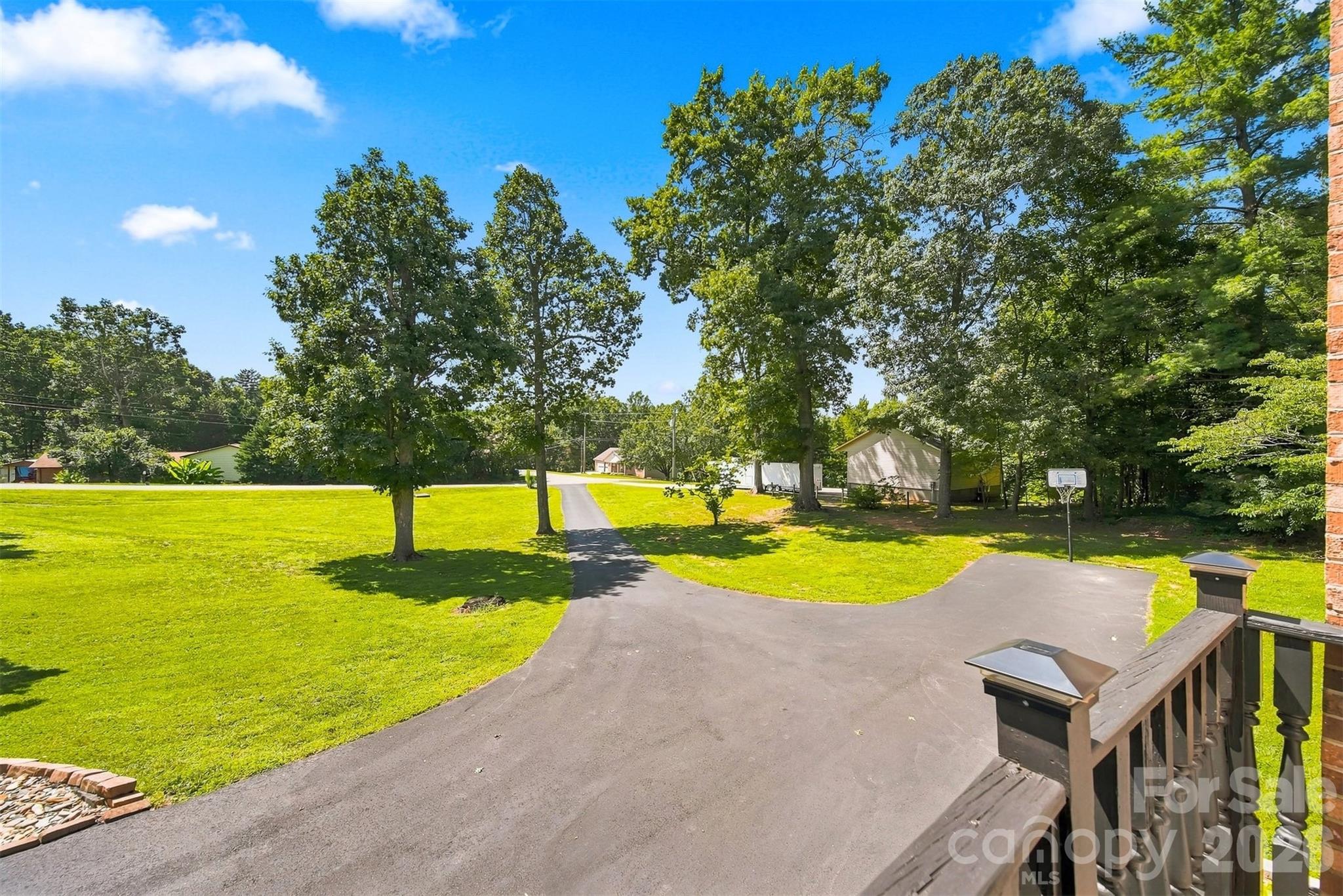 4662 Granada Hills Drive — Granite Falls