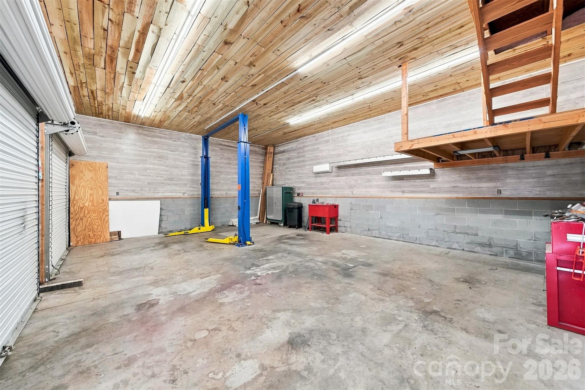 4662 Granada Hills Drive — Granite Falls