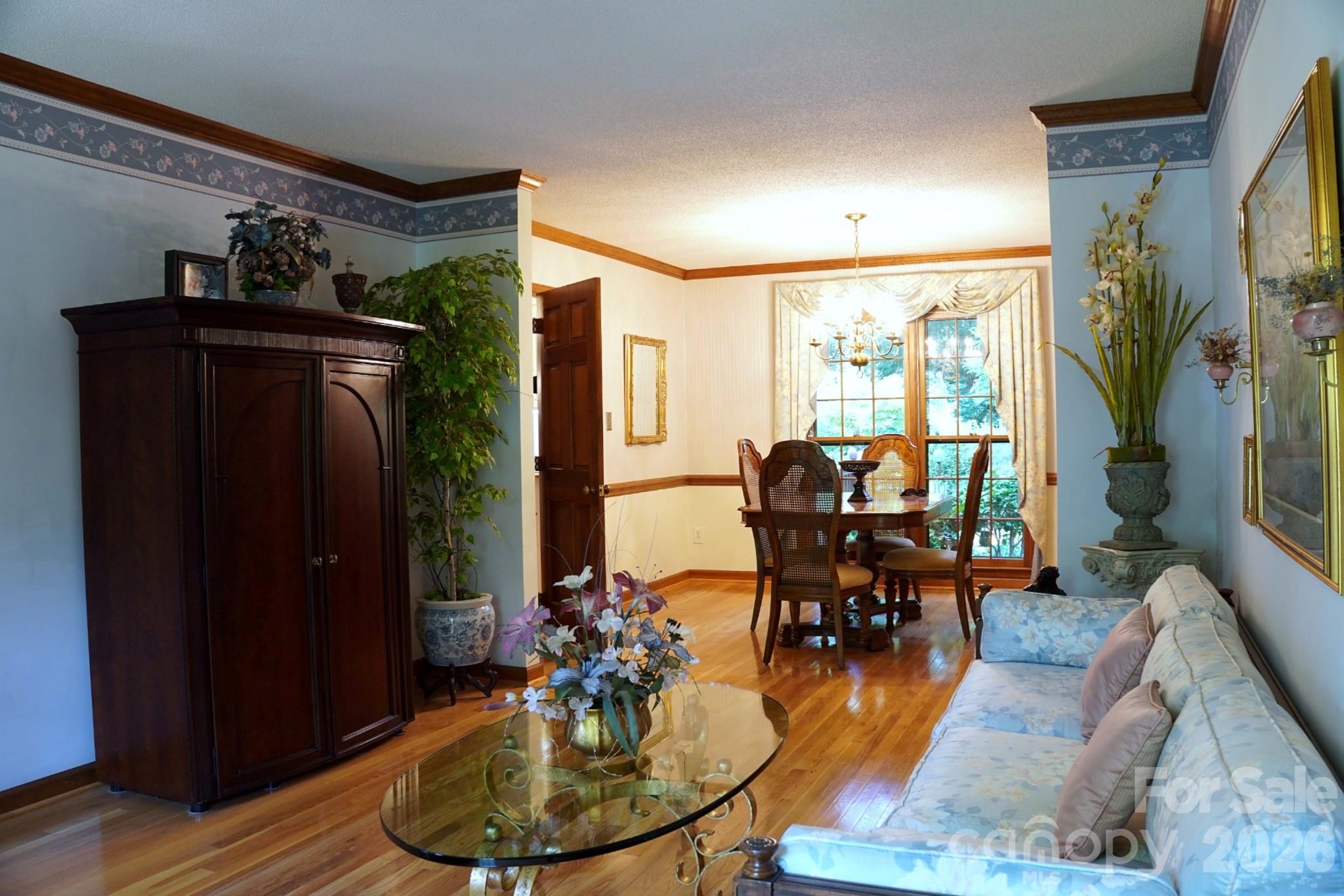 2415 Hopecrest Drive — Charlotte