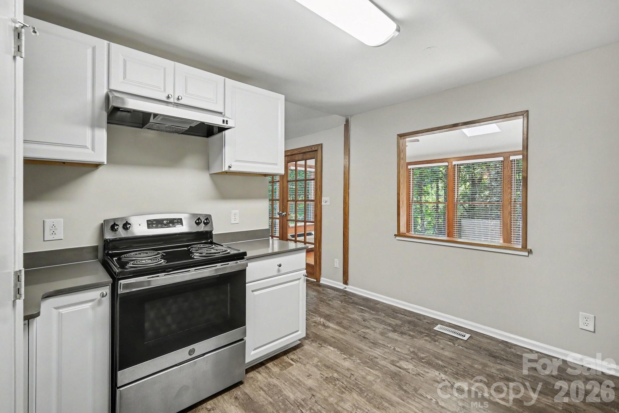 12000 Rock Canyon Drive — Charlotte