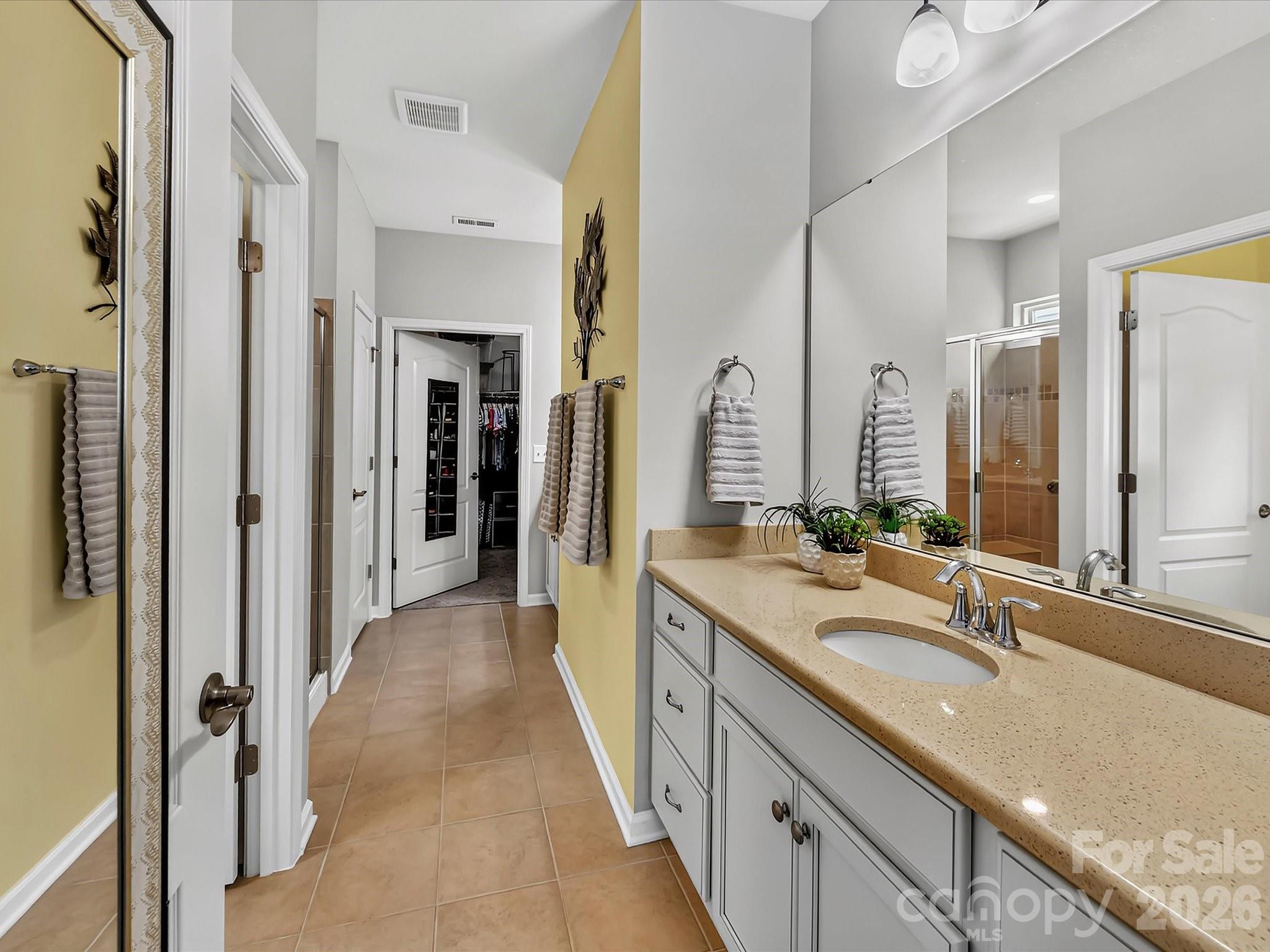 9005 Cape Breton Lane — Lancaster