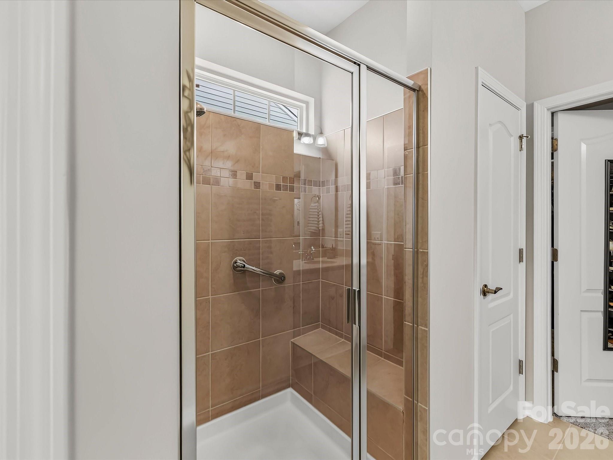 9005 Cape Breton Lane — Lancaster