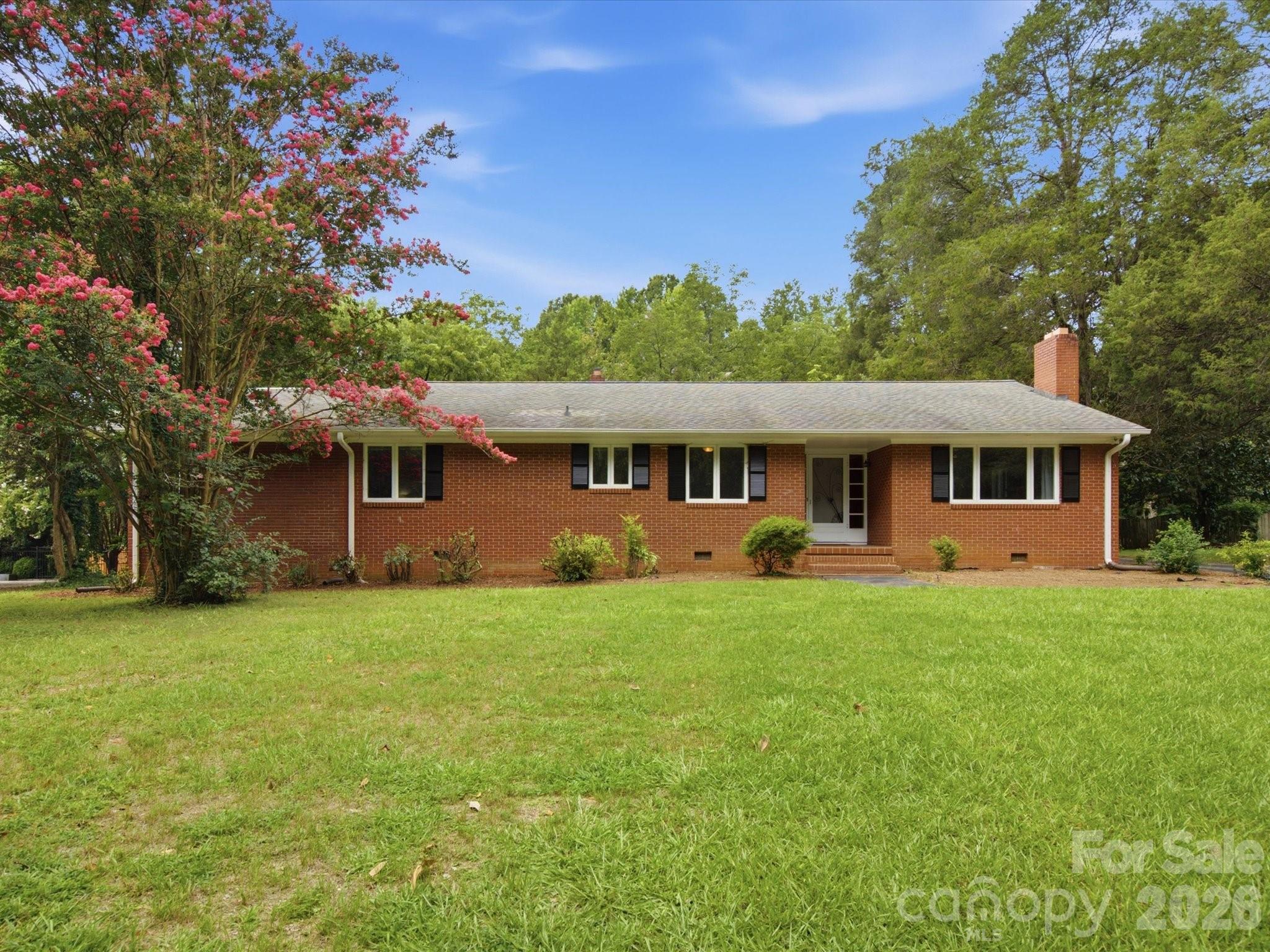 2311 E Innes Street — Salisbury