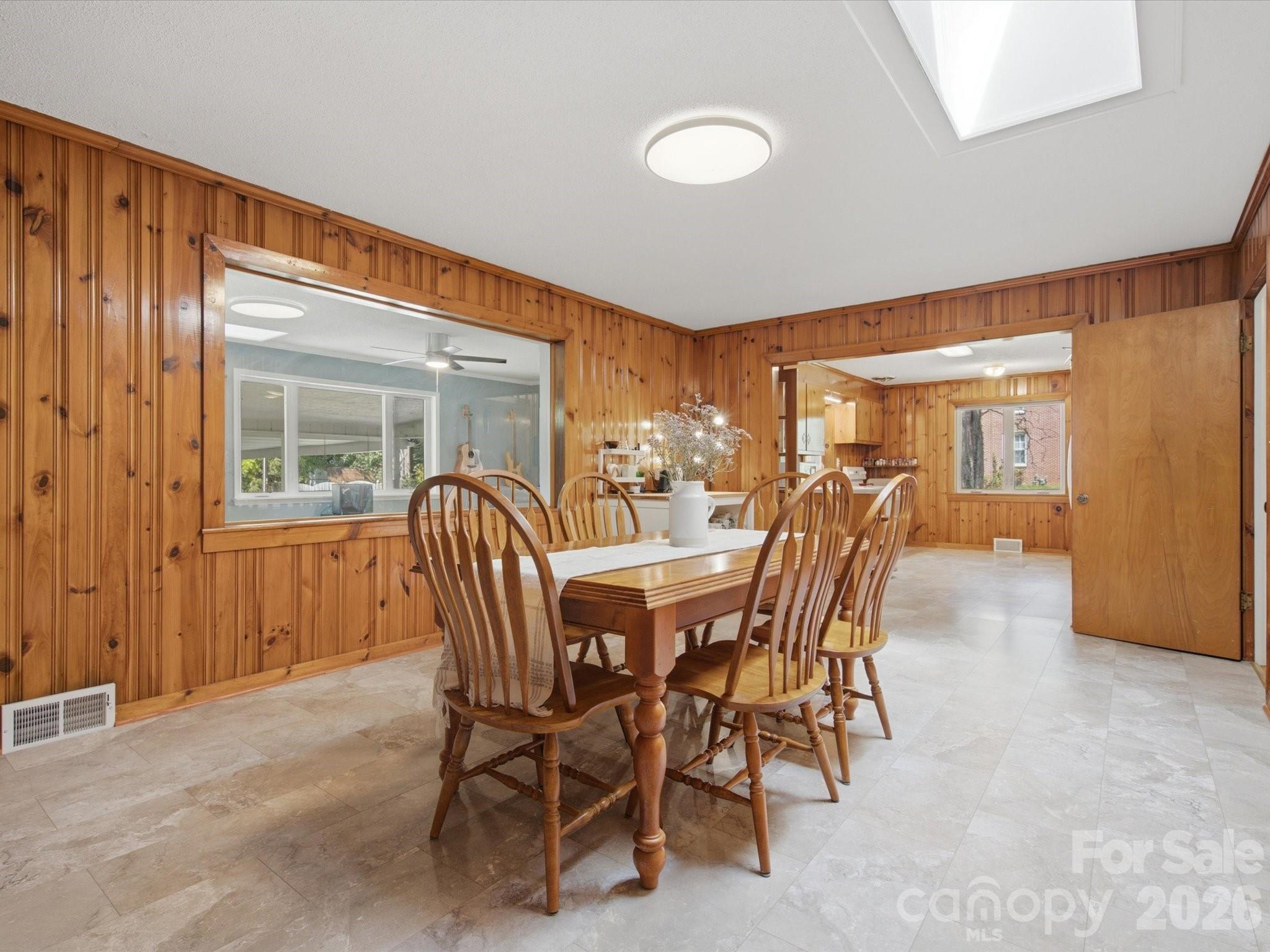 2311 E Innes Street — Salisbury