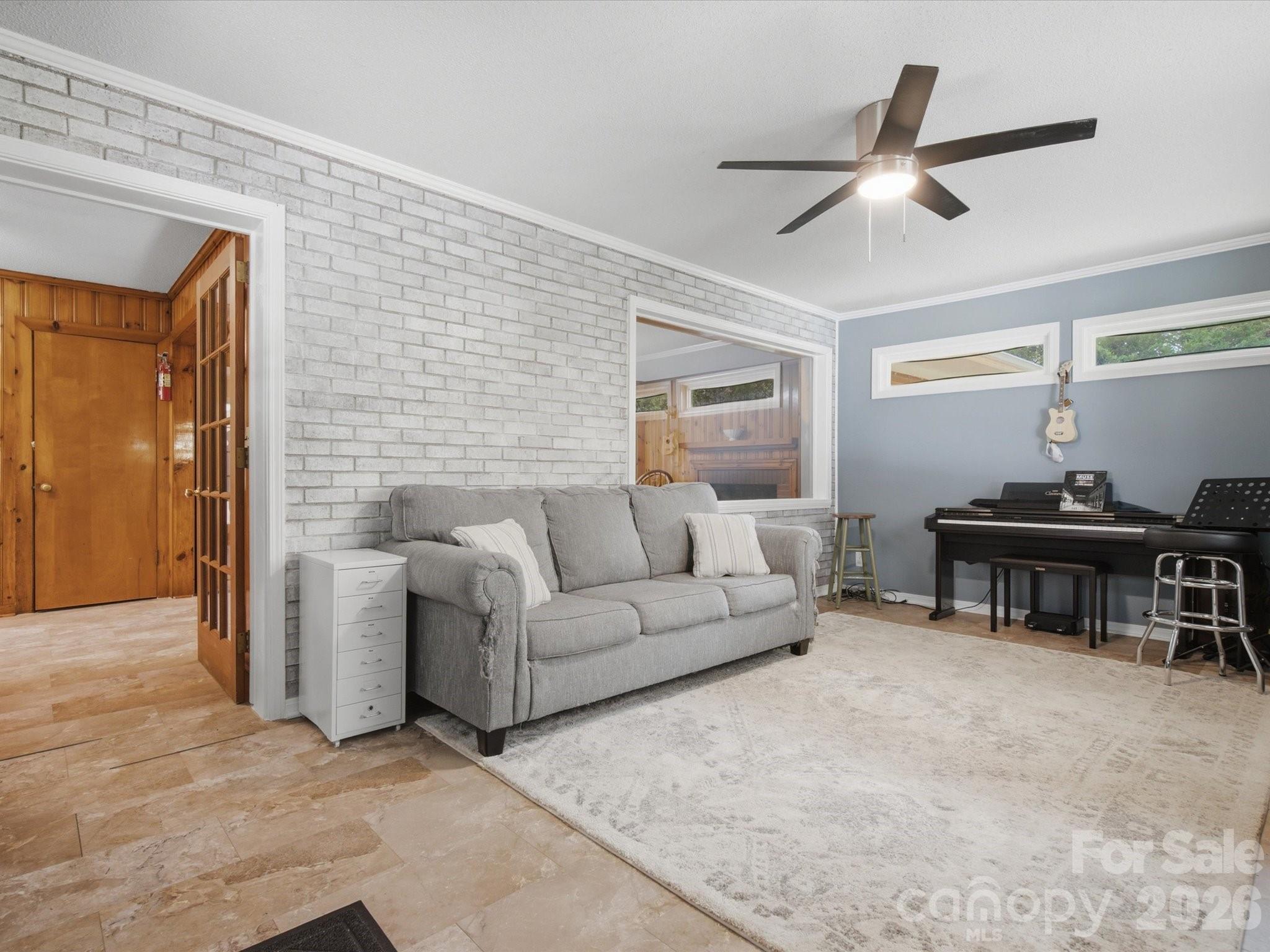 2311 E Innes Street — Salisbury