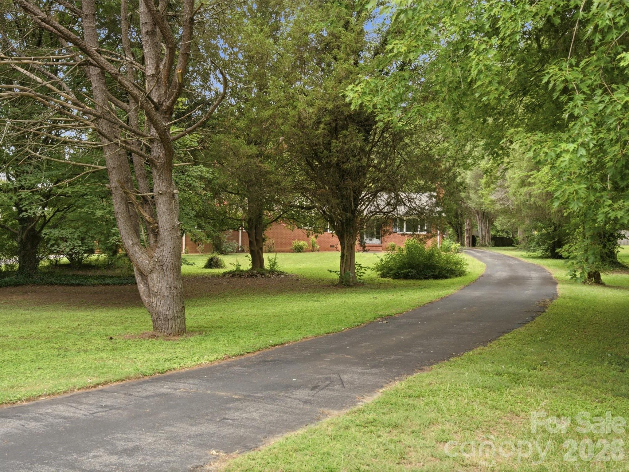 2311 E Innes Street — Salisbury