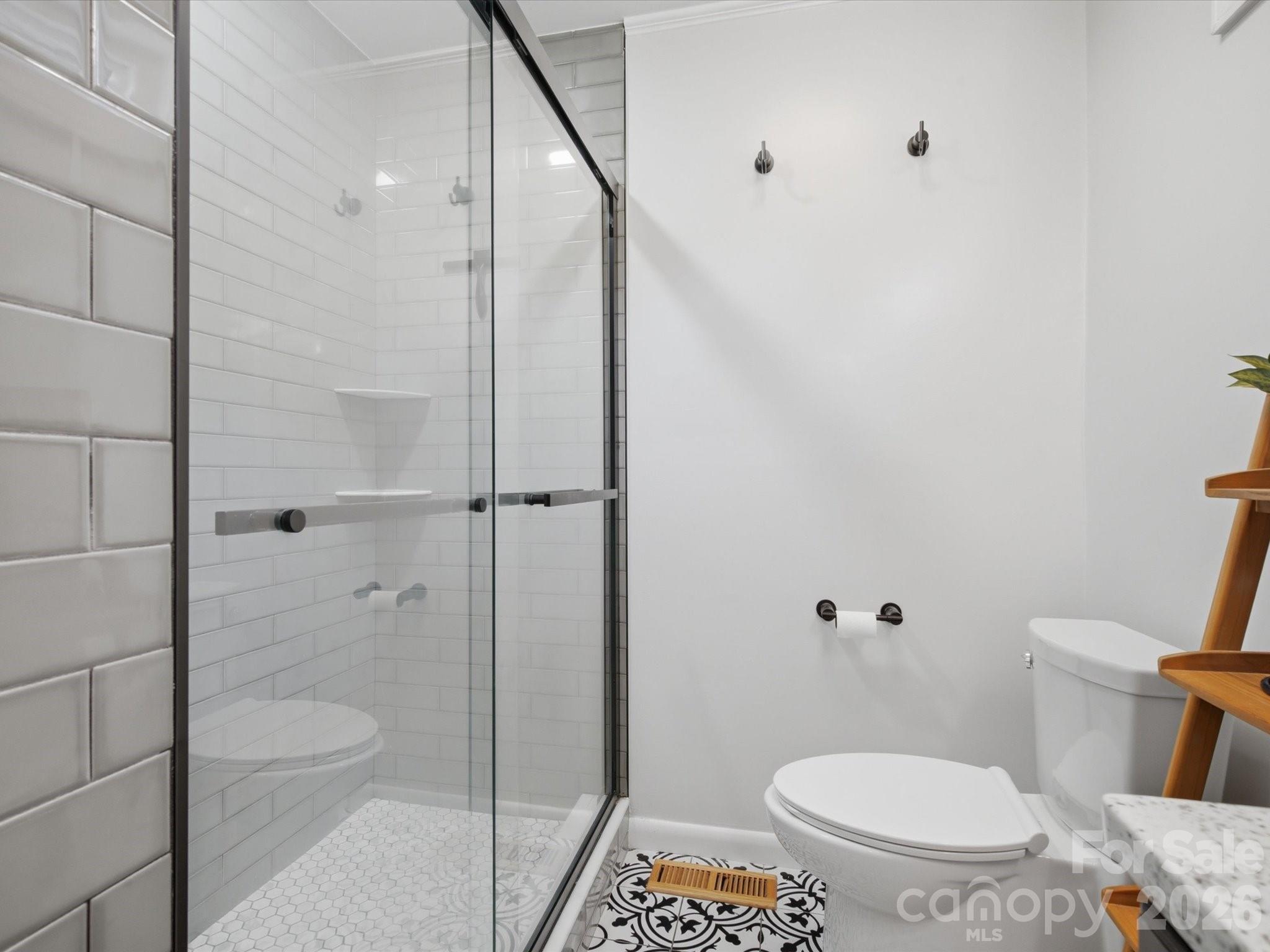 2311 E Innes Street — Salisbury
