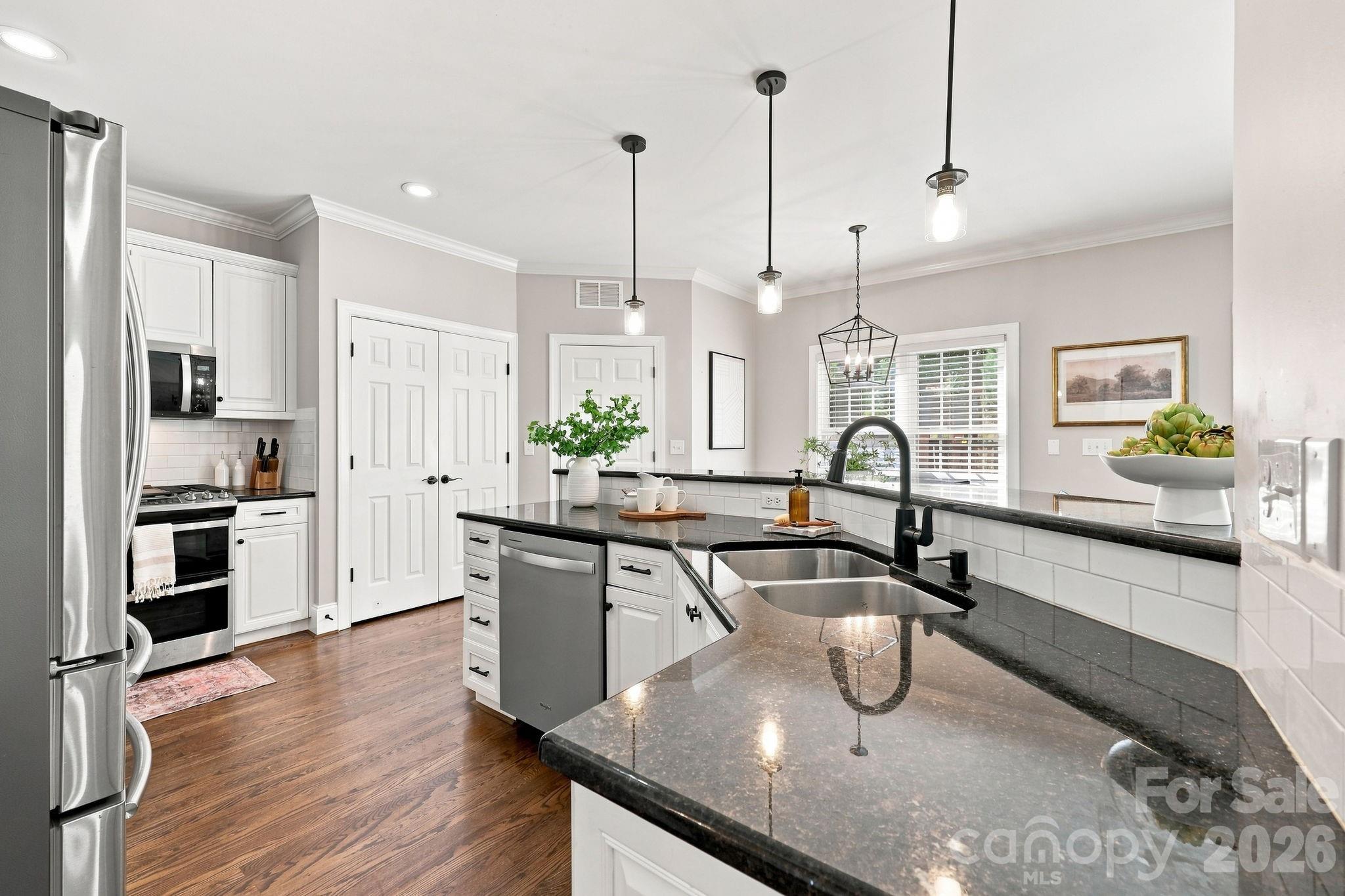 4701 Pebble Lake Drive #161 — Pfafftown