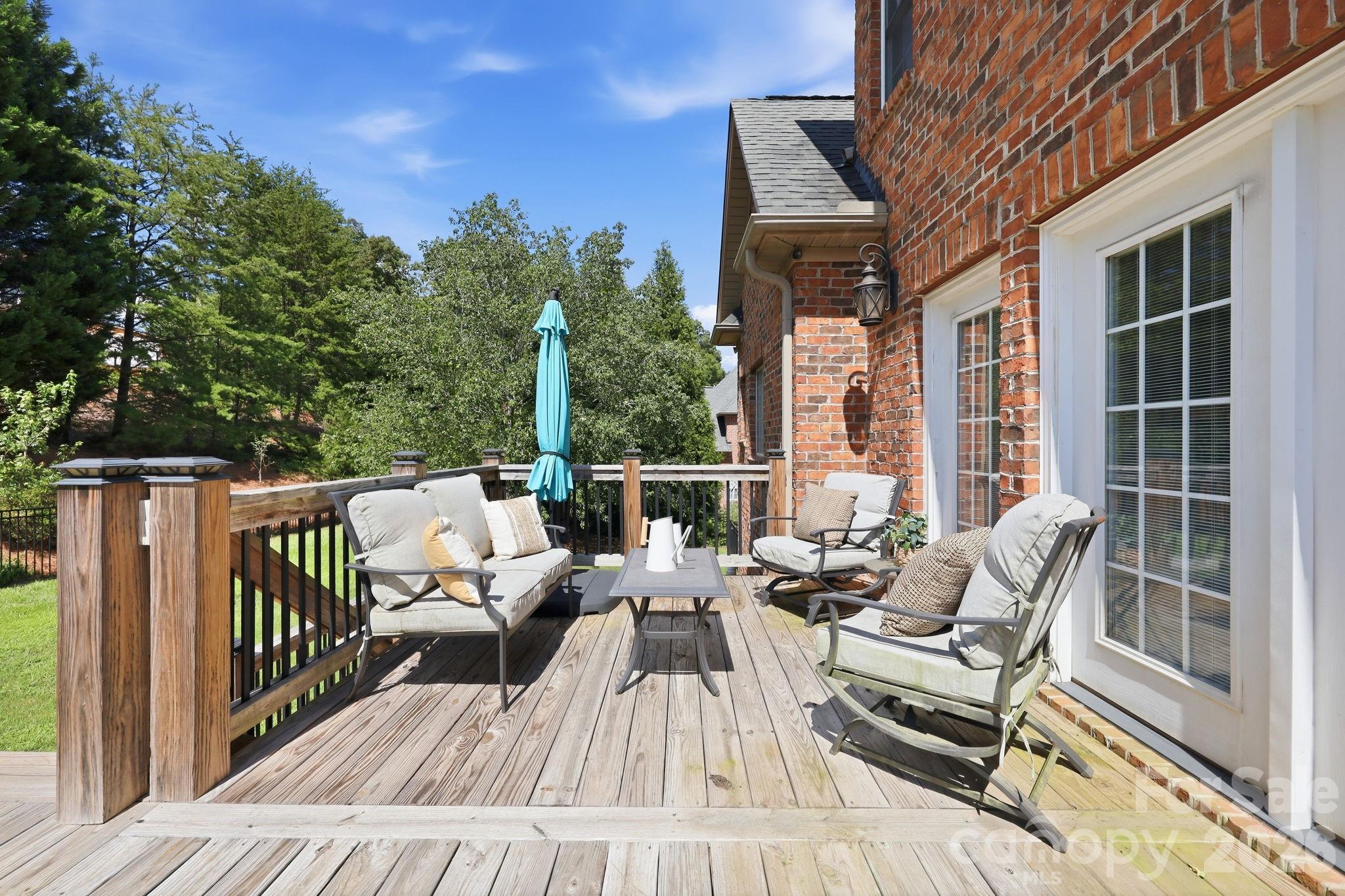 4701 Pebble Lake Drive #161 — Pfafftown