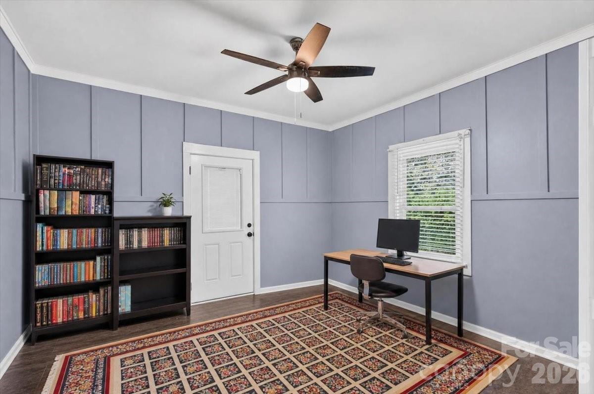 619 N Mountain Street — Cherryville