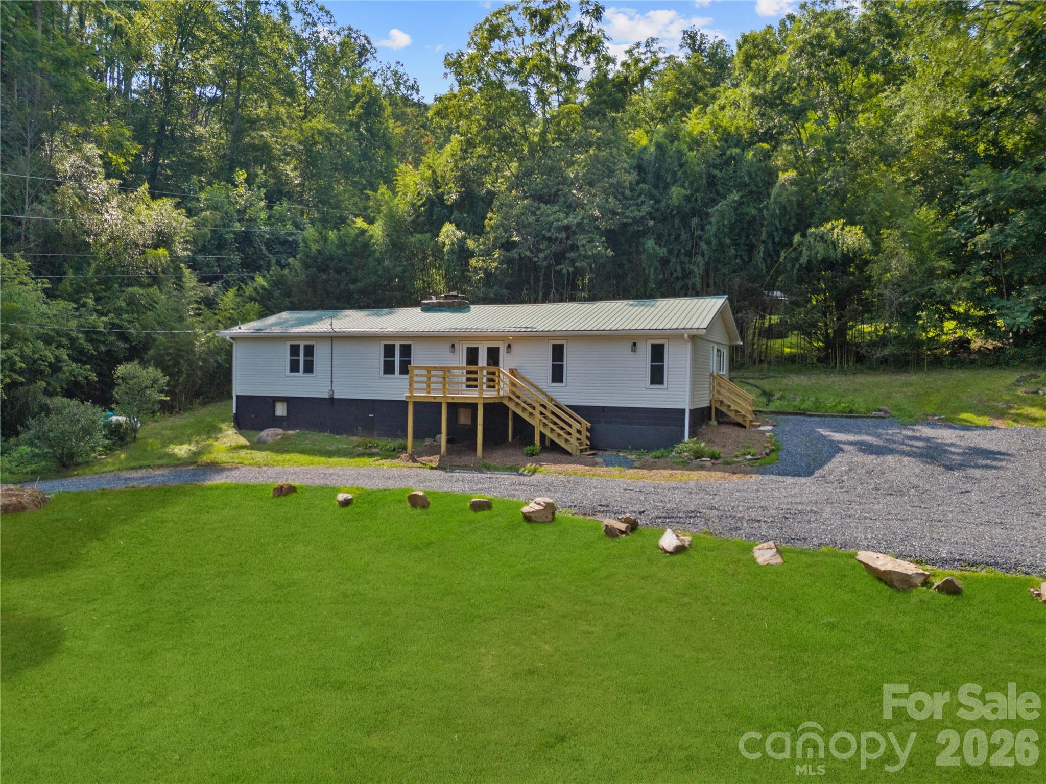 1218 Sweet Creek Road — Bakersville