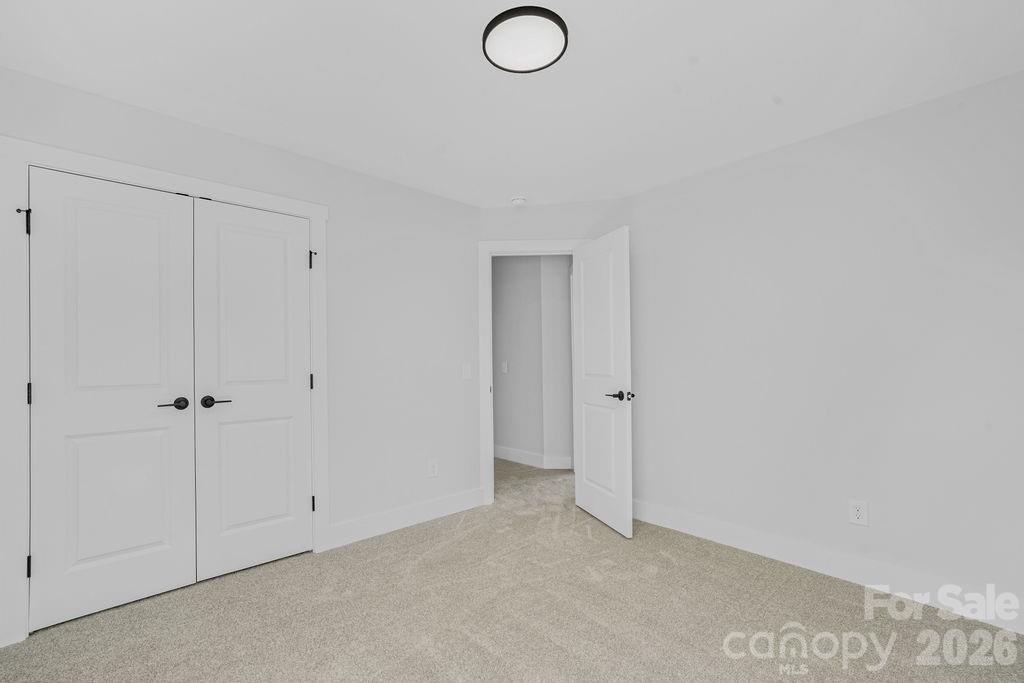 206 Prospect Street NW — Lenoir